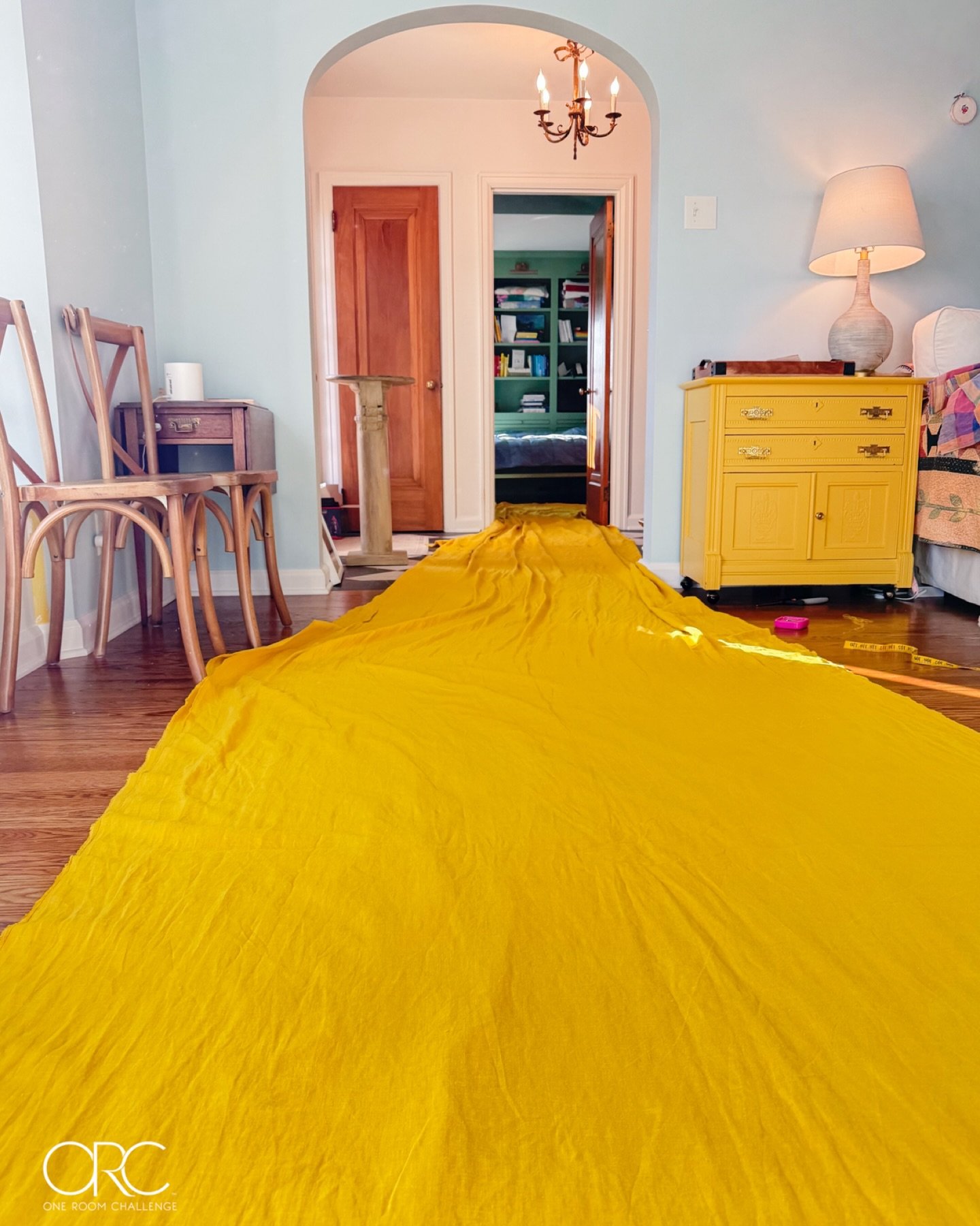 One Room Challenge | Week 6

Some designers get into this career by doing &mdash; sewing, painting, building, experimenting for themselves.

I&rsquo;m one of them!

This week I&rsquo;ve been sewing curtains and made it a little more complicated by pr