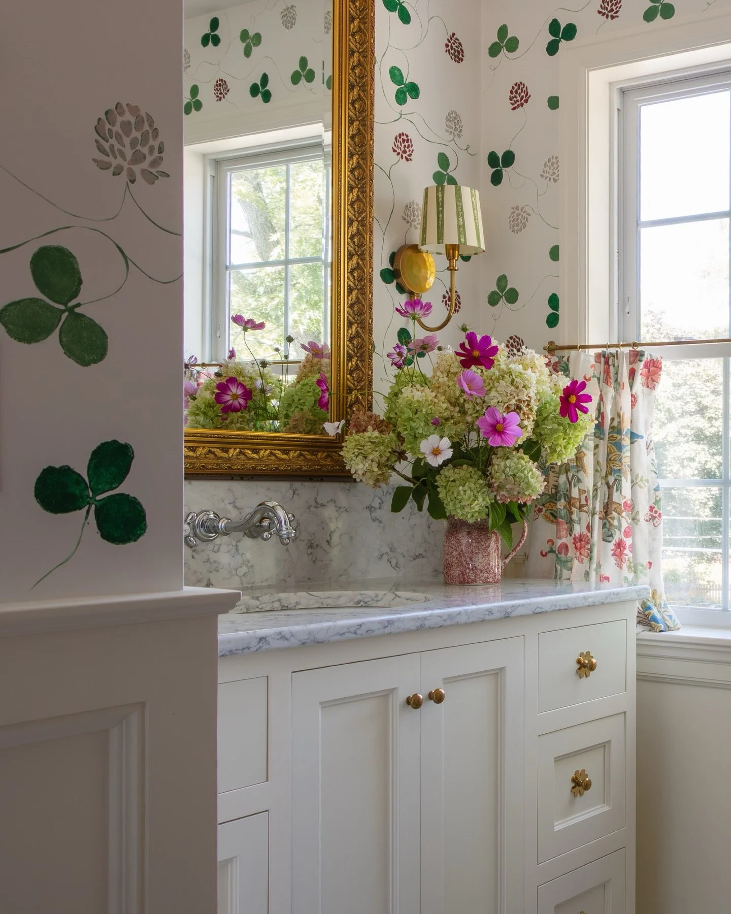 A little bit of green clovers felt just right for today. 🍀

This bathroom came together in two phases.

The first was building it during our renovation.
The second is what changed everything. Layering.

I wanted the walls to feel like they were grow