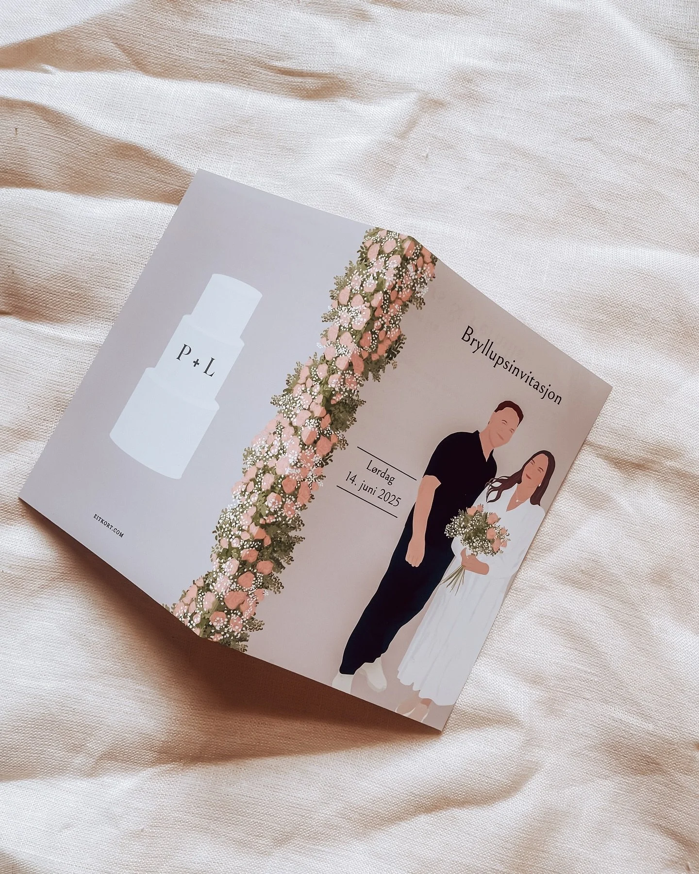 Bestilling ❤️💍✨

Vurderer du &aring; bestille bryllupsinvitasjon, julekort eller andre kort i mange eksemplar? Her er litt om hvordan prosessen kan v&aelig;re: 

1) Bestill tegning (dm eller eitkort@gmail.com)
2) N&aring;r man har godkjent tegningen