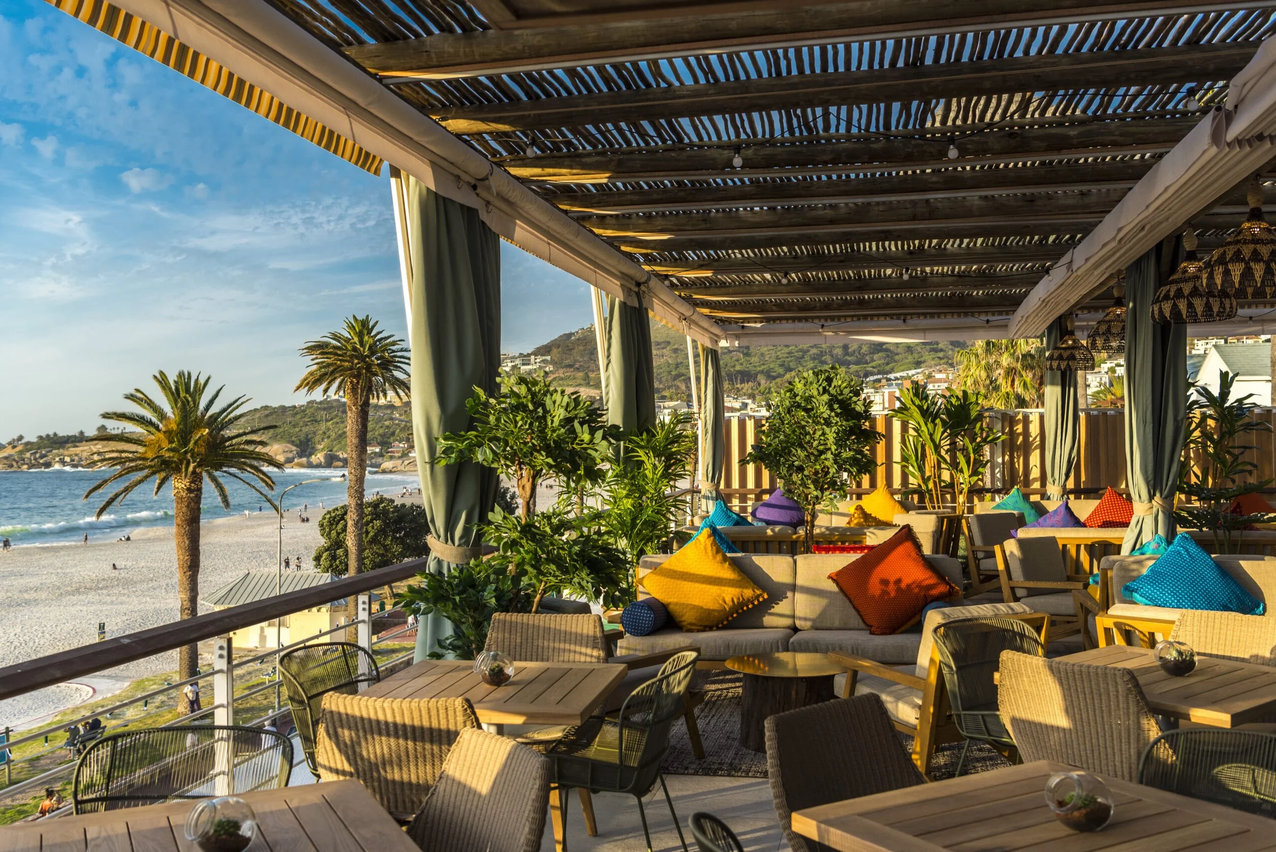 Chinchilla Rooftop Café & Bar