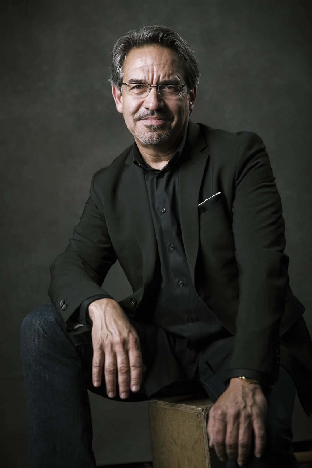 16-Art-Arellanes-Portrait_1.jpg