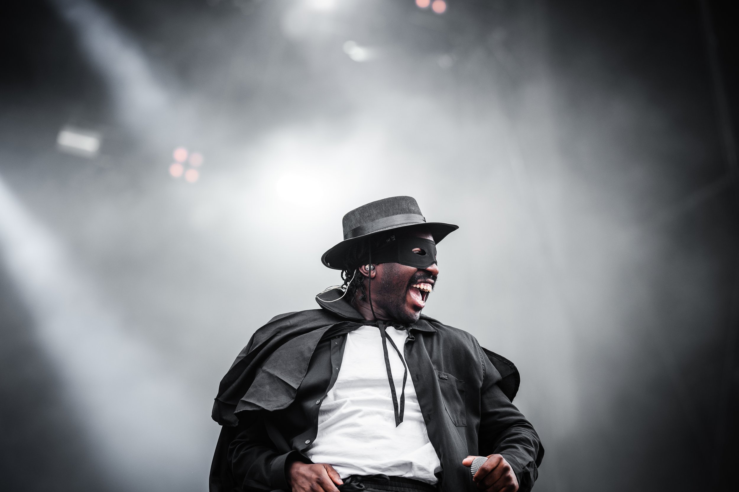 Egezulu performing live at Blockfest, captured by Anre Wasse.
