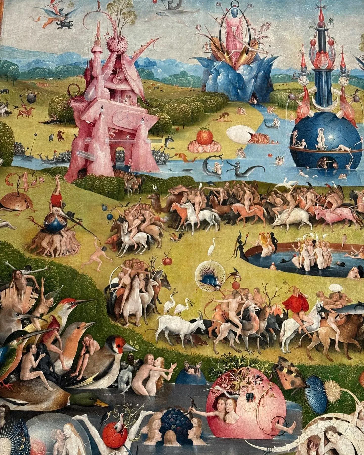 Snapshots from my visit a few months ago to Museo Del Prado @museoprado and the Conservation Wing, organized by @accionacultura.

Thank you to @alejandrovergarasharp for the walk-through.