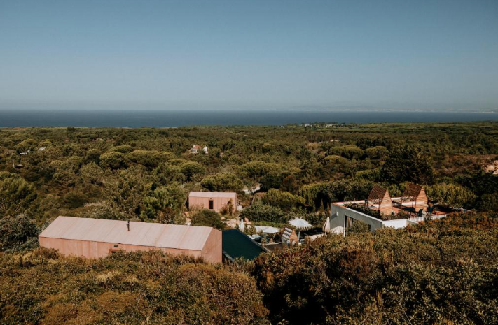 Reground and Rise Retreat - Practica Consulting - Lisbon Portugal - Villa Epicurea3.png