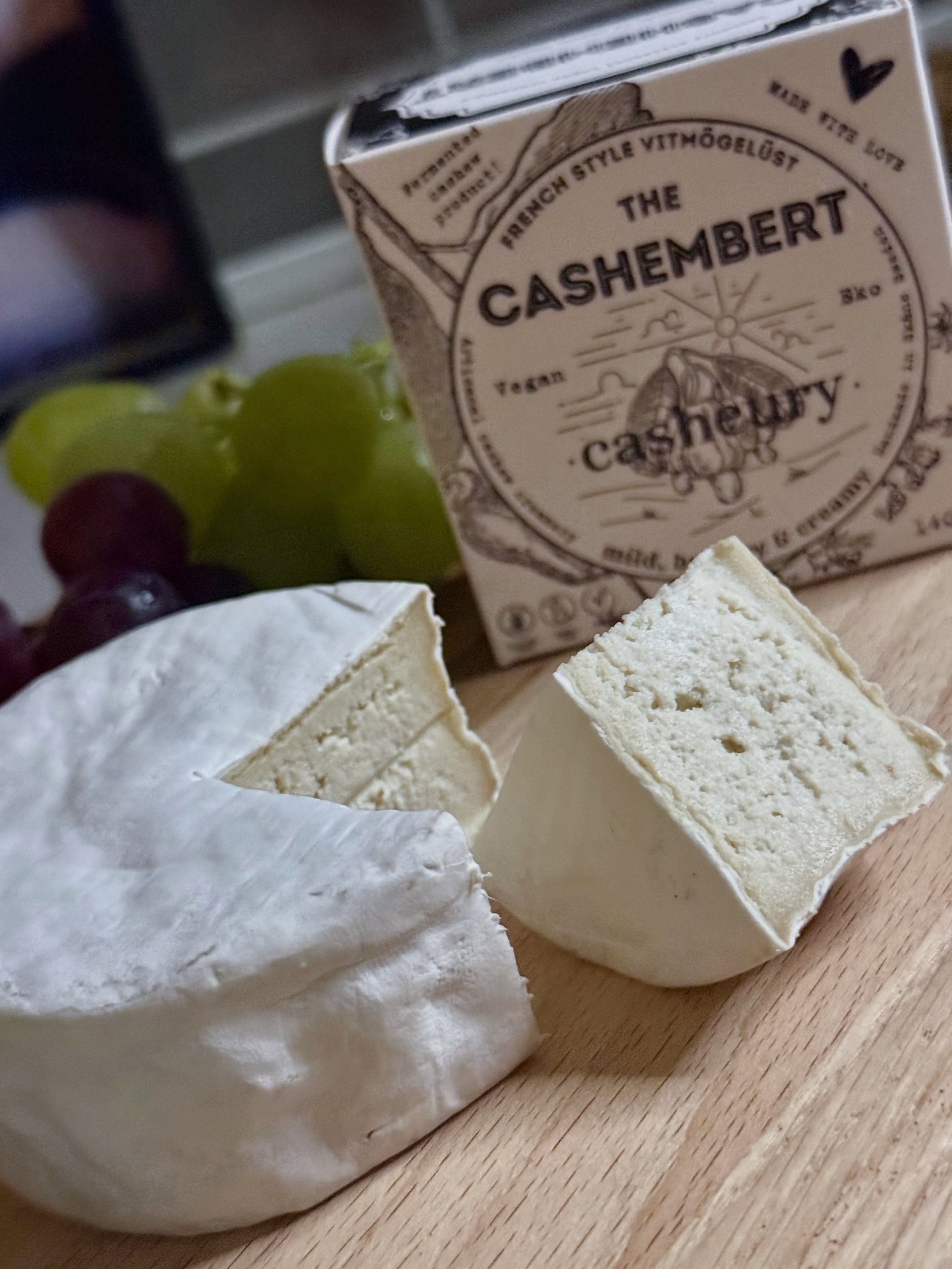 THE CASHEMBERT

Ever wondered why our most popular white mould-ripened cheese is so rarely seen on the shelves? It is not just because it sells quickly. It is because great cheese takes time.

Like traditional French cheesemakers, we carefully age ea