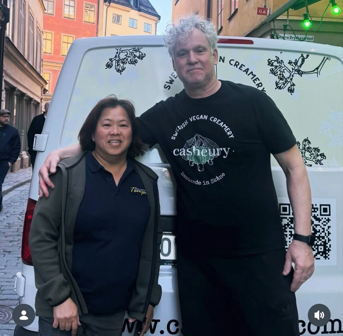 Thank you, Stockholm! 🌱🧀
A big thank you to everyone who came to see us at Vegov&aring;r Market at Bacchi Syre.
A special shout-out to Daniel and all the volunteers for putting together such a fantastic event.

These markets are always a great oppo