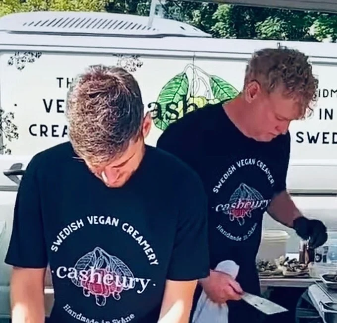 After two fantastic weekends in Sweden, in Stockholm and Link&ouml;ping, we&rsquo;re back on the road.

This coming weekend, the CASHEURY Cheese mobile is heading south to the Stuttgart Vegan Street Days, where we&rsquo;ll be serving samples of our h
