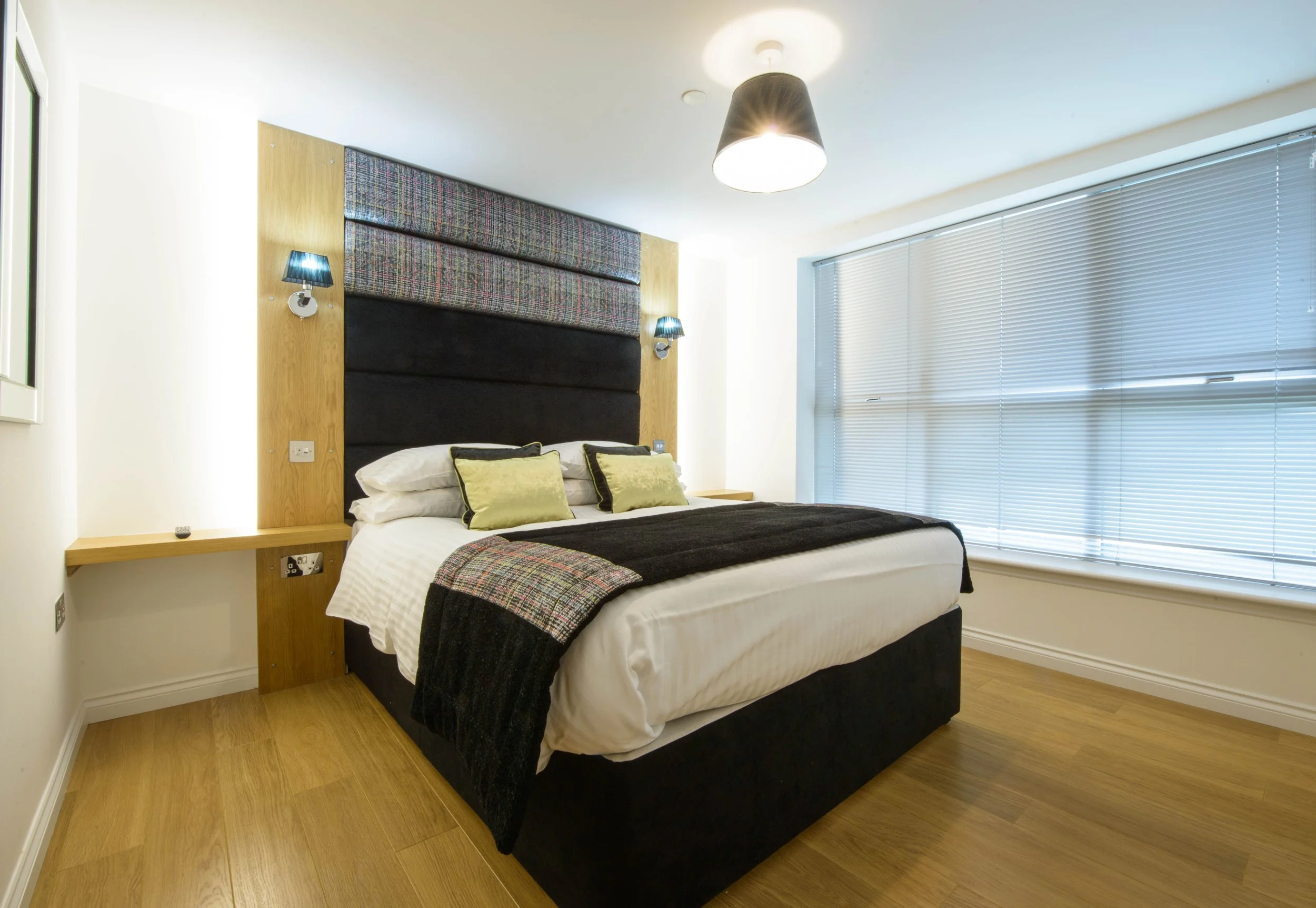 3-Bedroom Apartment - King Size Bed