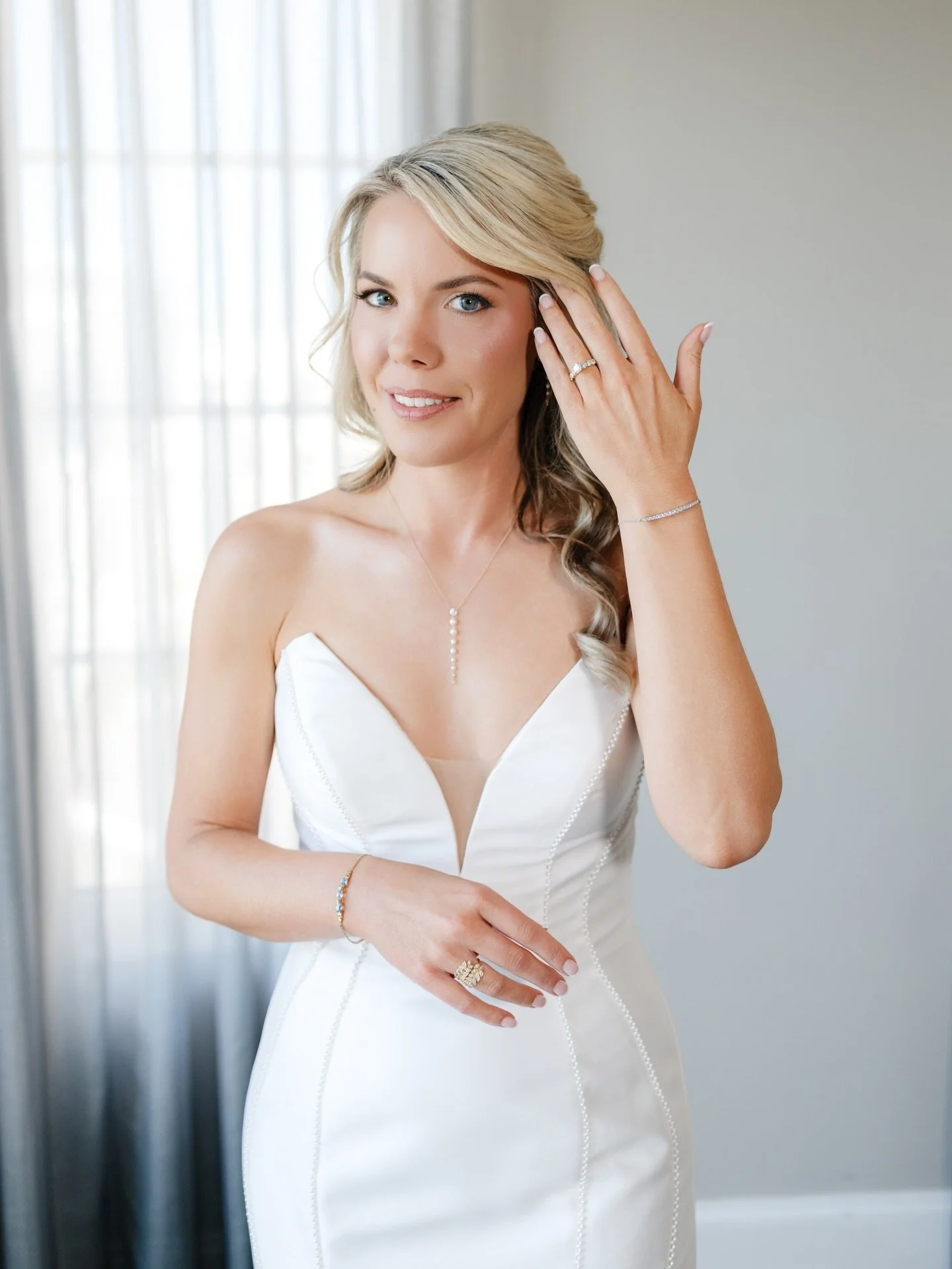 🥂 CASSIE 🥂

She&rsquo;s led with strength, built with passion&hellip; and now she walks into the sweetest chapter of all: becoming the most beautiful Bride! Thank you Cassie for trusting us with your beauty!

VENDOR TEAM

Beauty @beautiesinthepalms