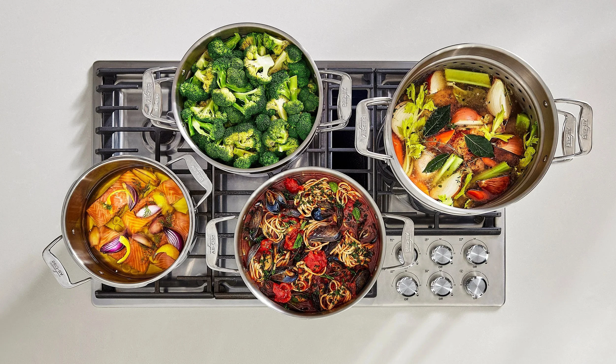 AC_Multipots_Range_Stovetop_0272.jpg