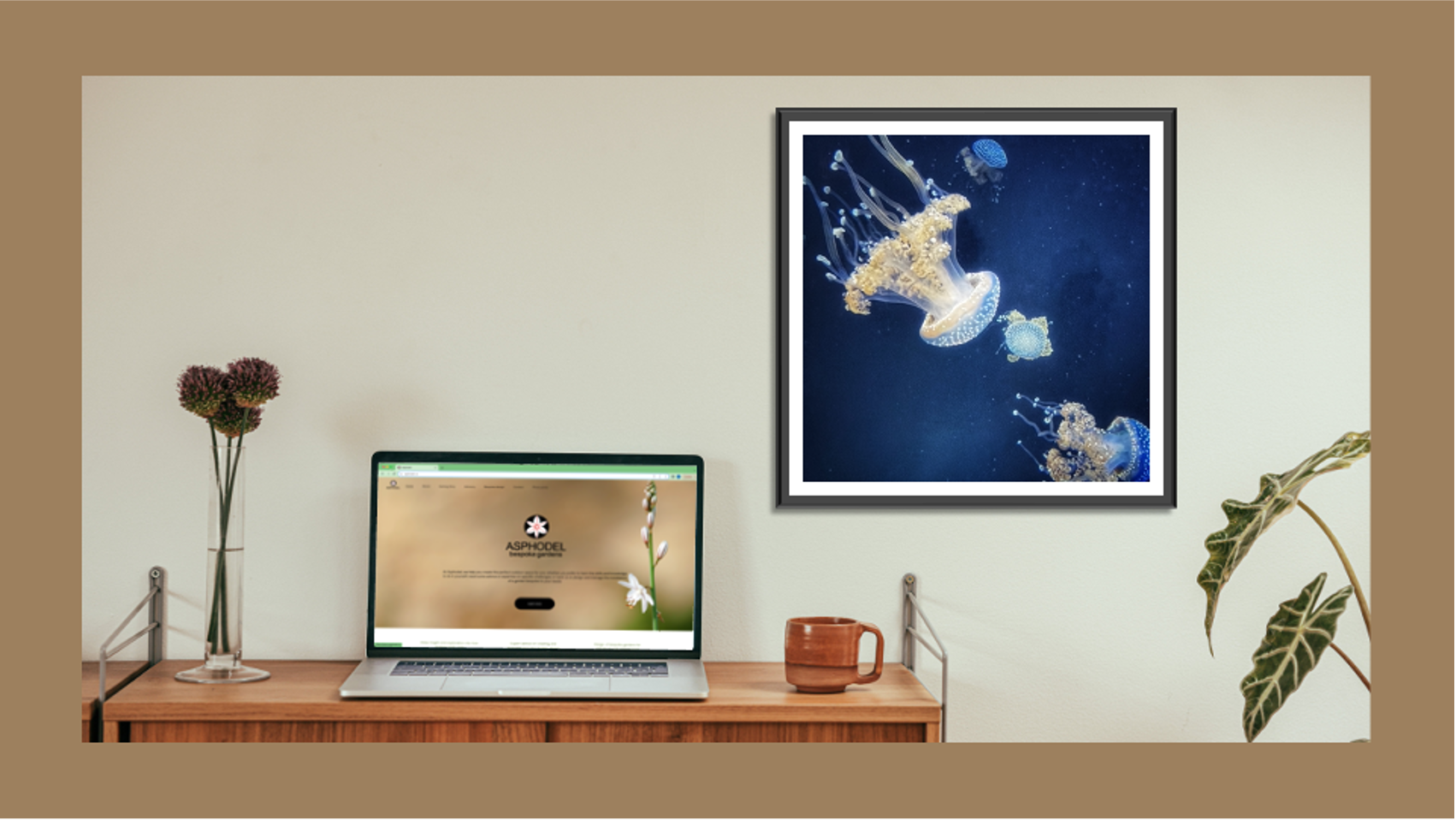 PP0033 - gallery display.png