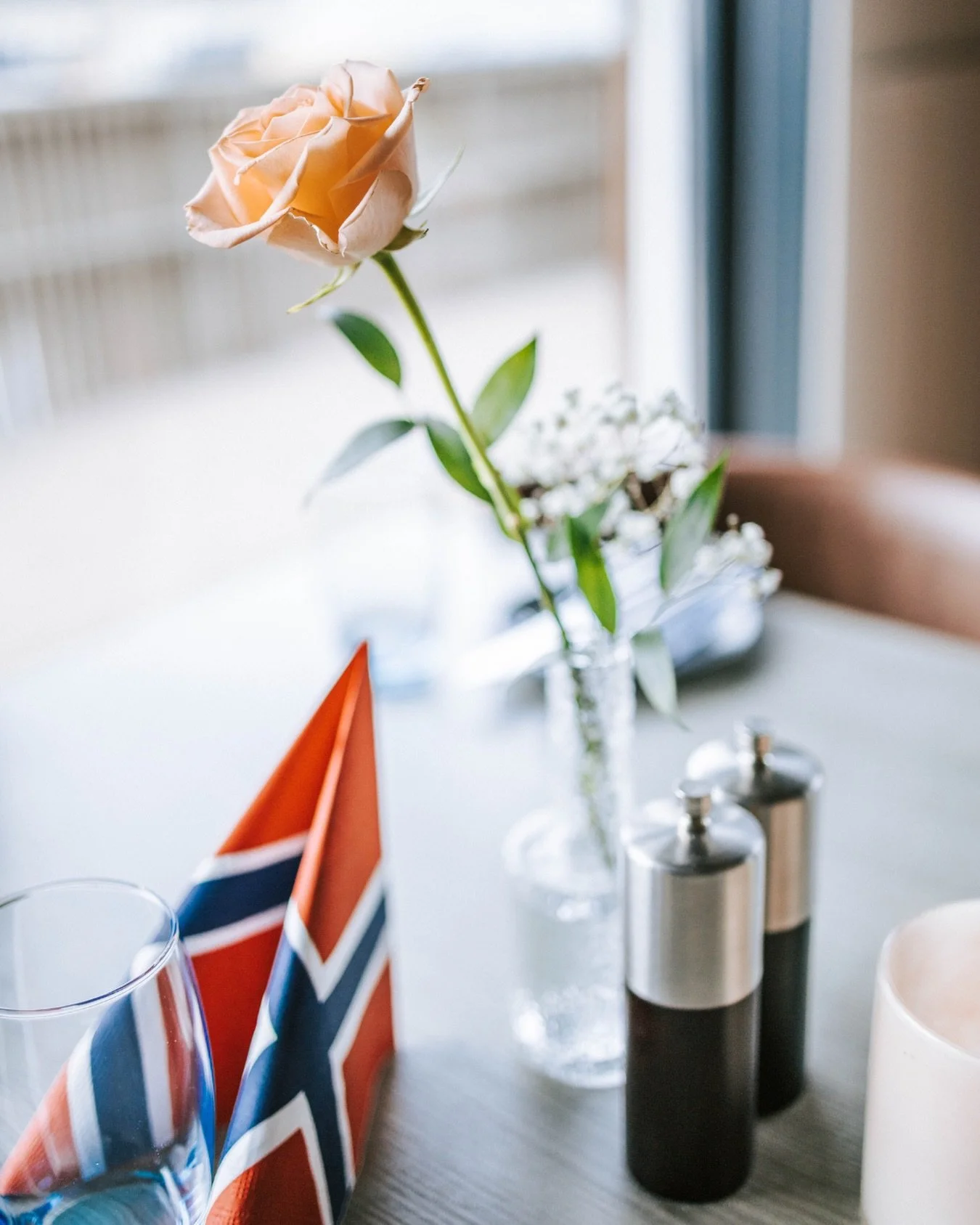 If you&rsquo;re visiting Lofoten on May 17th, you&rsquo;ll be here on Norway&rsquo;s biggest celebration day 🇳🇴

To mark the occasion, we&rsquo;re serving a special 3-course dinner at Ramberg Resort from 14:00&ndash;19:00.

A slower evening with go