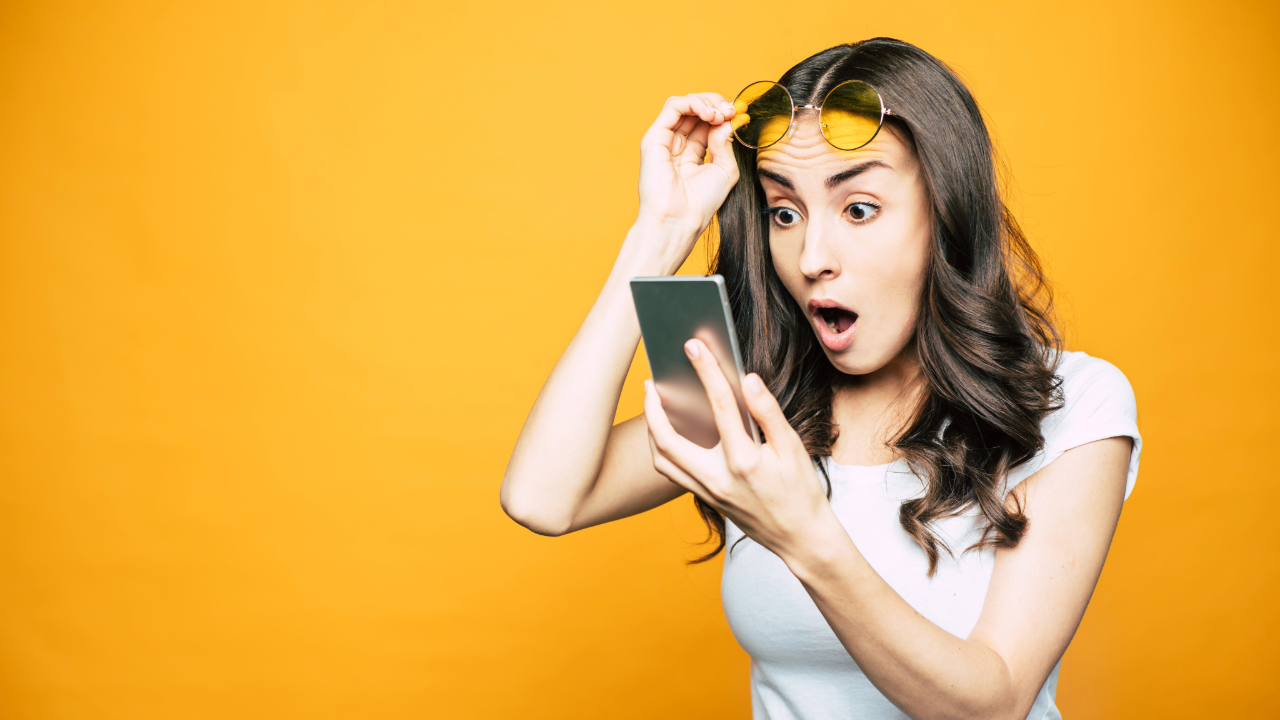 How to Gracefully End Text Conversations Without Being Rude