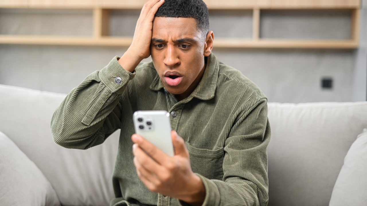 Why You're Missing Texts: How Messenger Chat Home Fixes It