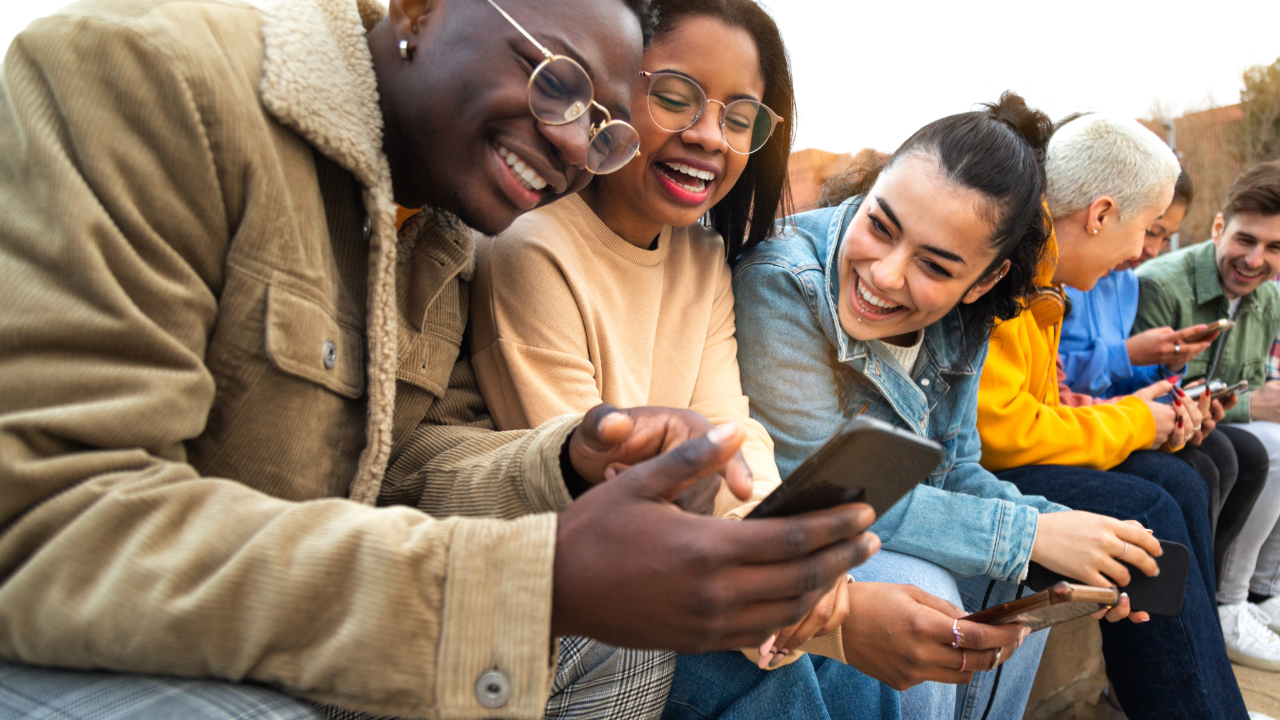 More Fun, Less Boring: How GIFs, Photos, and Emojis Improve Group Chats
