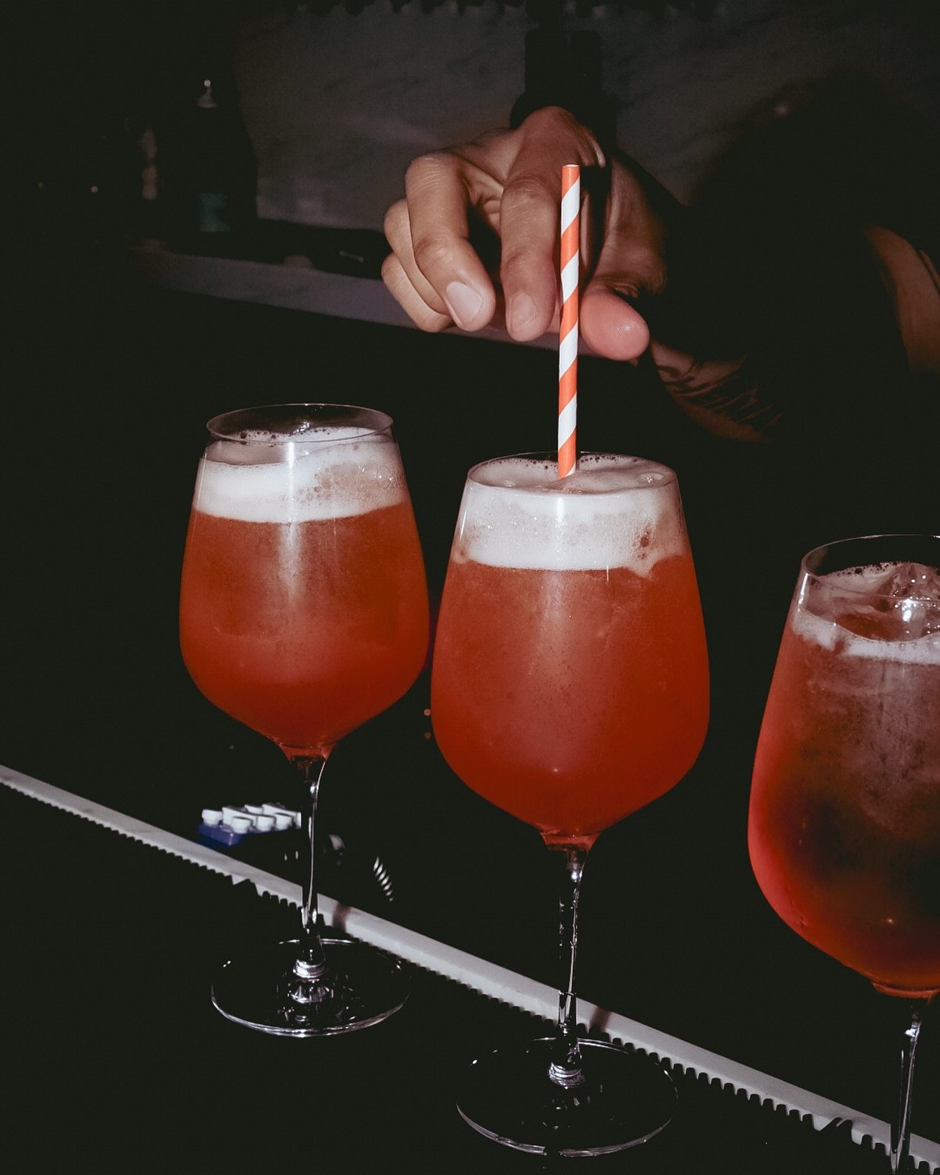 Cheers to MDW 🇺🇸

Start the weekend off right with brunch 🍳 Served 11-4!