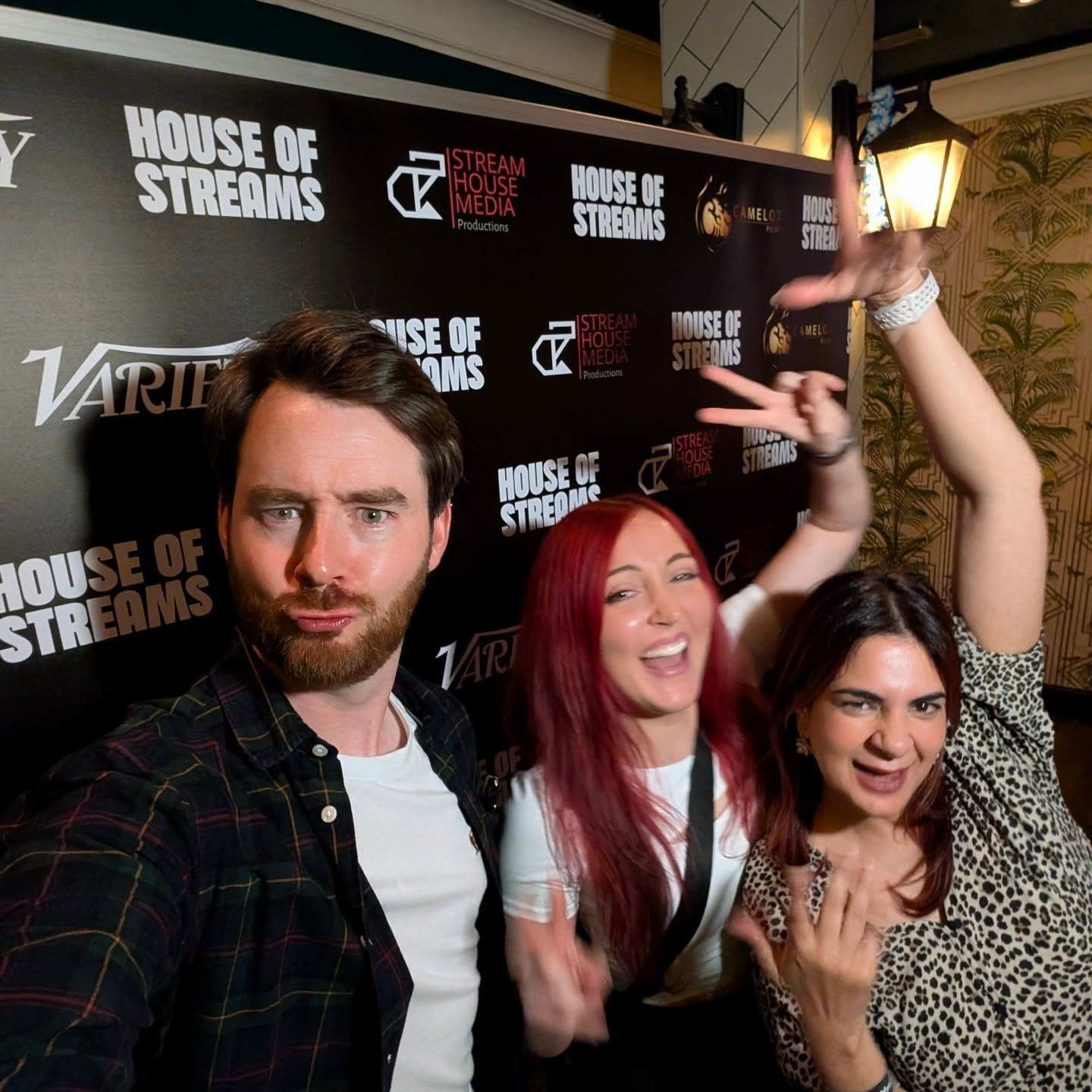 Had a great time attending the House of Streams Netflix Premiere last night and loved the show!

Thank you for the invite @CamelotFilmsUK @houseofstreamstv

#HouseOfStreams #netflix