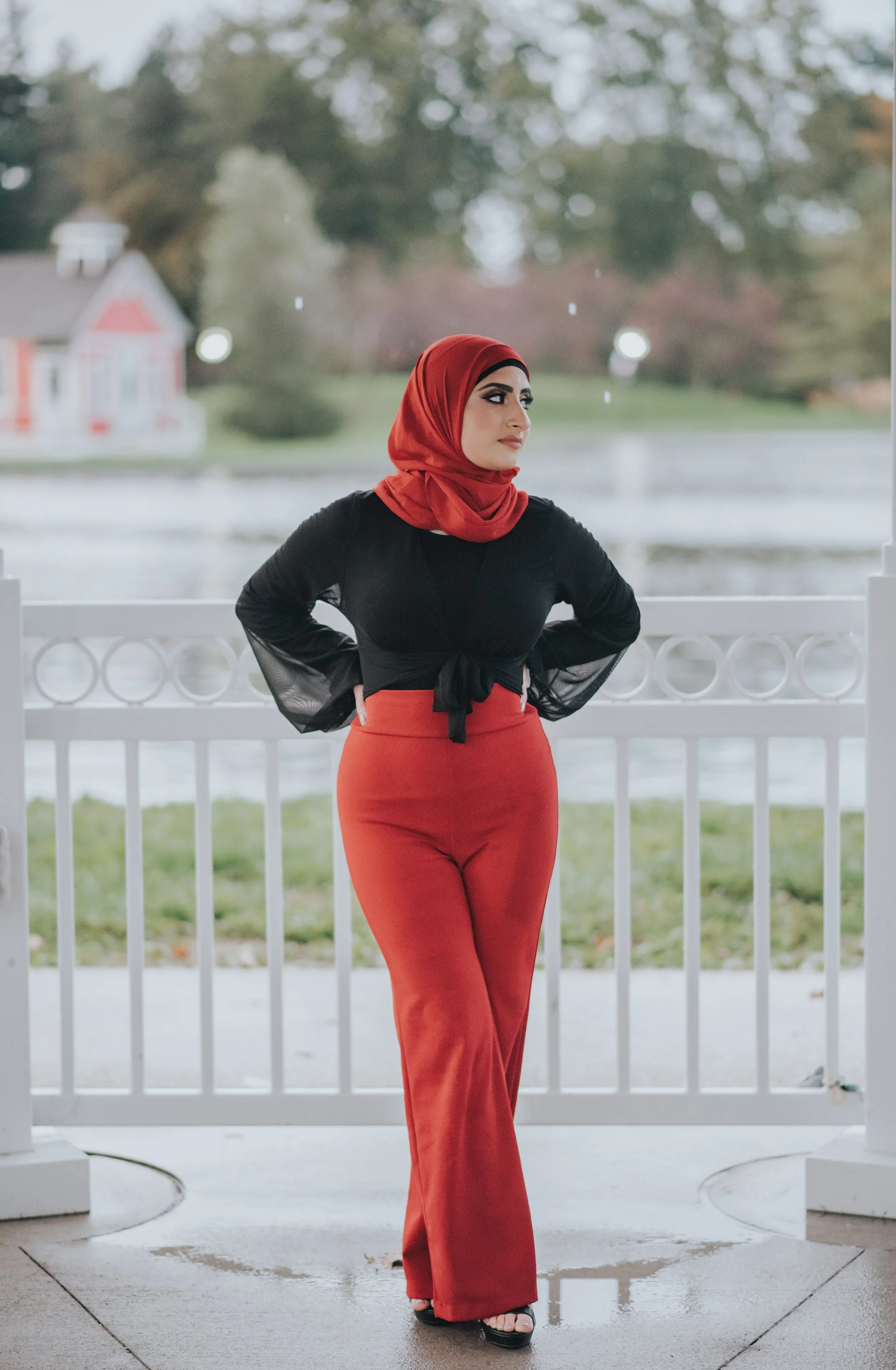 senior photos, senior photography, graduation photos, floral, beautiful, young, happy, portrait, portrait photography, portrait photographer, detroit photographer, detroit portrait photographer, diversity, inclusion