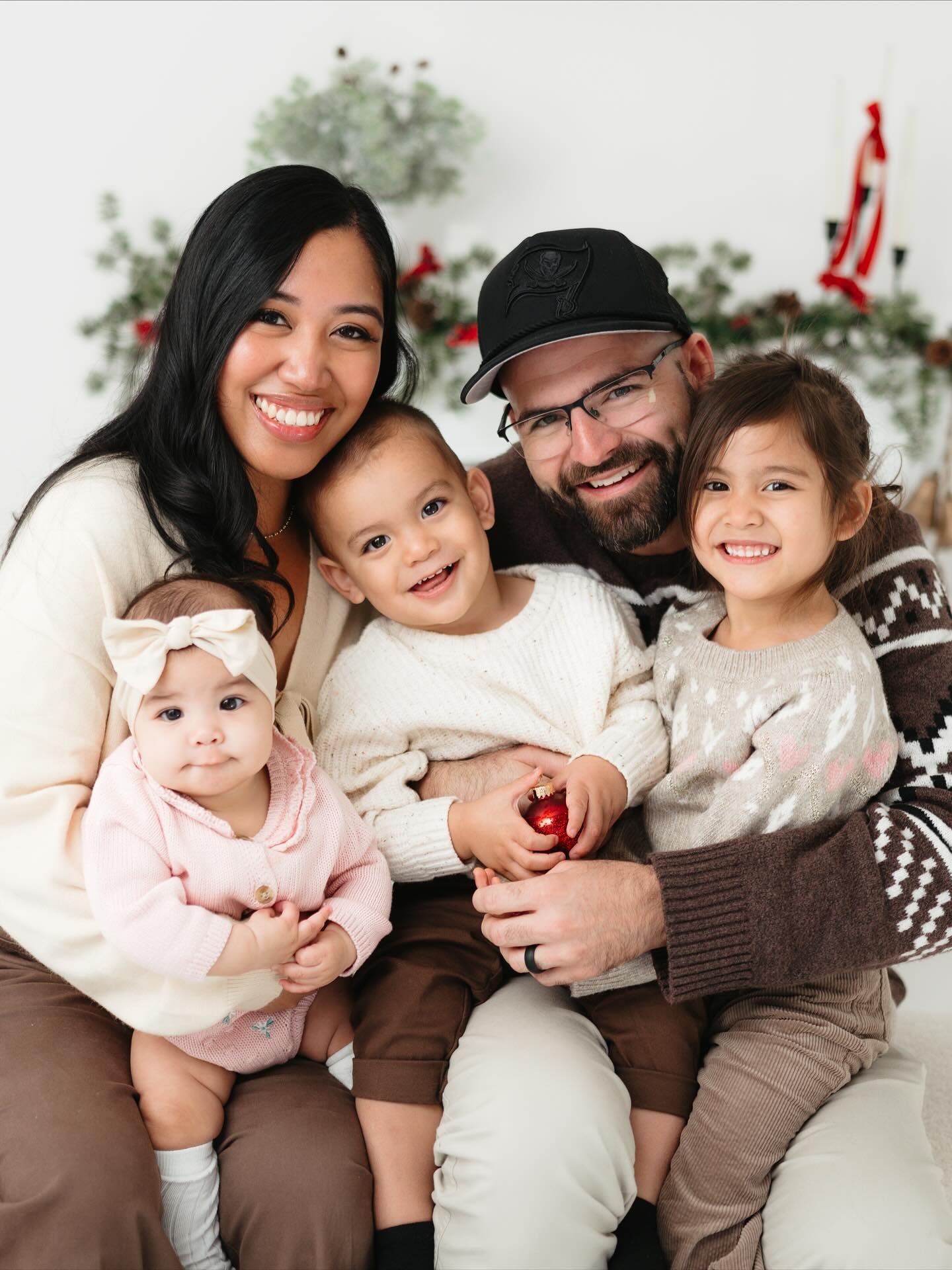 Finally dropping these gorggg photos from the Charlotte Set 😍 everyone has been pleasantly surprised by how amazing our small 1 car garage looks; talking about how professional it looks and how amazing the photos have turned out!!!! i can&rsquo;t be