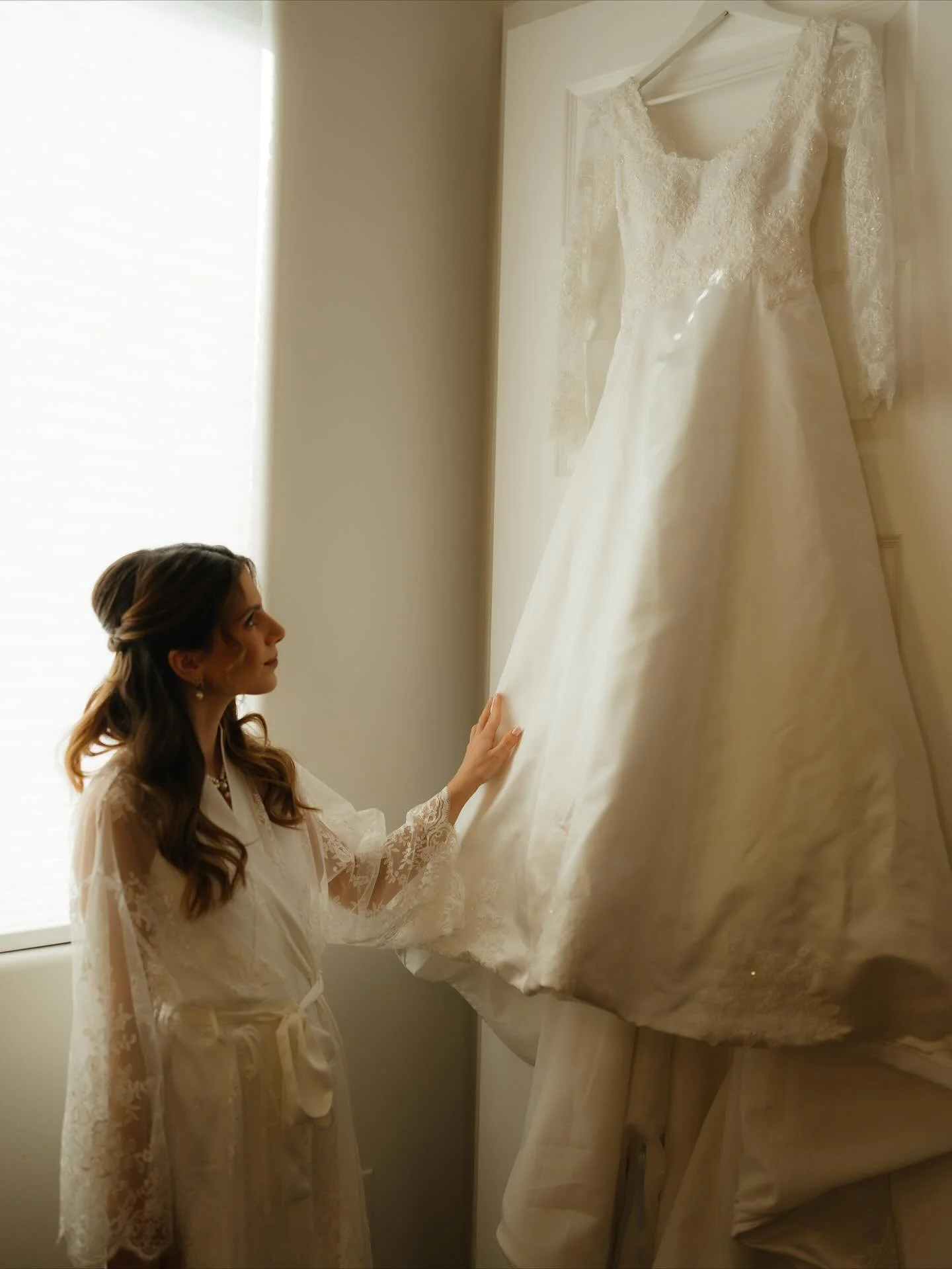 a literal dream.
october was literally a dream come true and i&rsquo;ve yet to come off the elevation of shooting my dream brides, like melissa 🪞 her and emmanuel&rsquo;s beautiful wedding perfectly represents the direction that my photography is gr