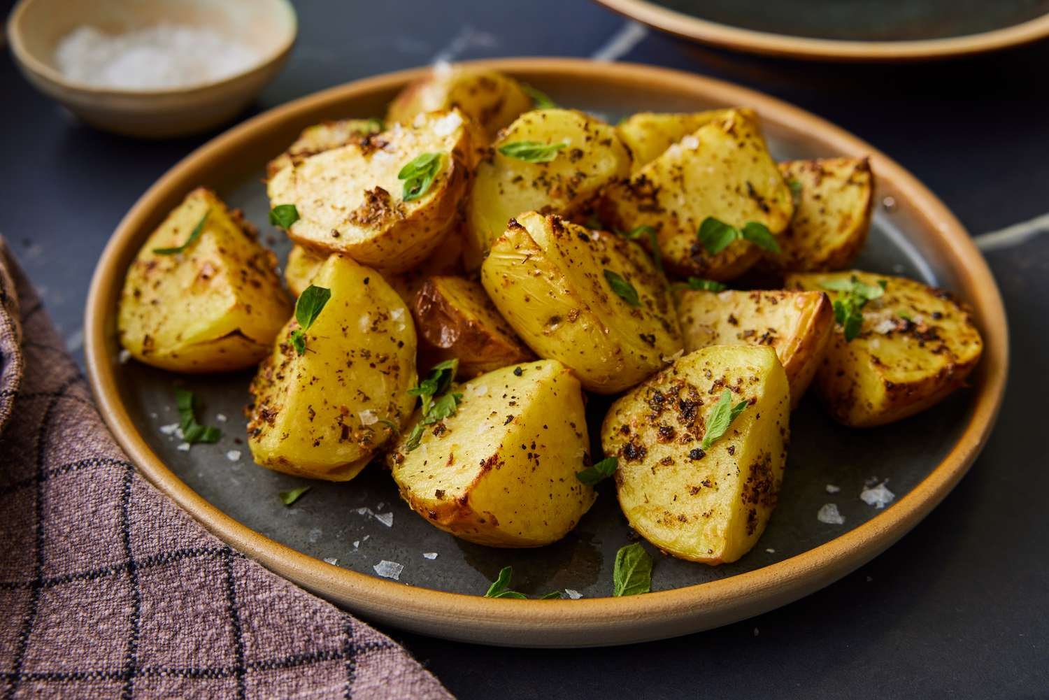 27252-best-potatoes-youll-ever-taste-DDMFS-4x3-1596-f7d151977d8a40a985f18d35fa9f6588.jpg