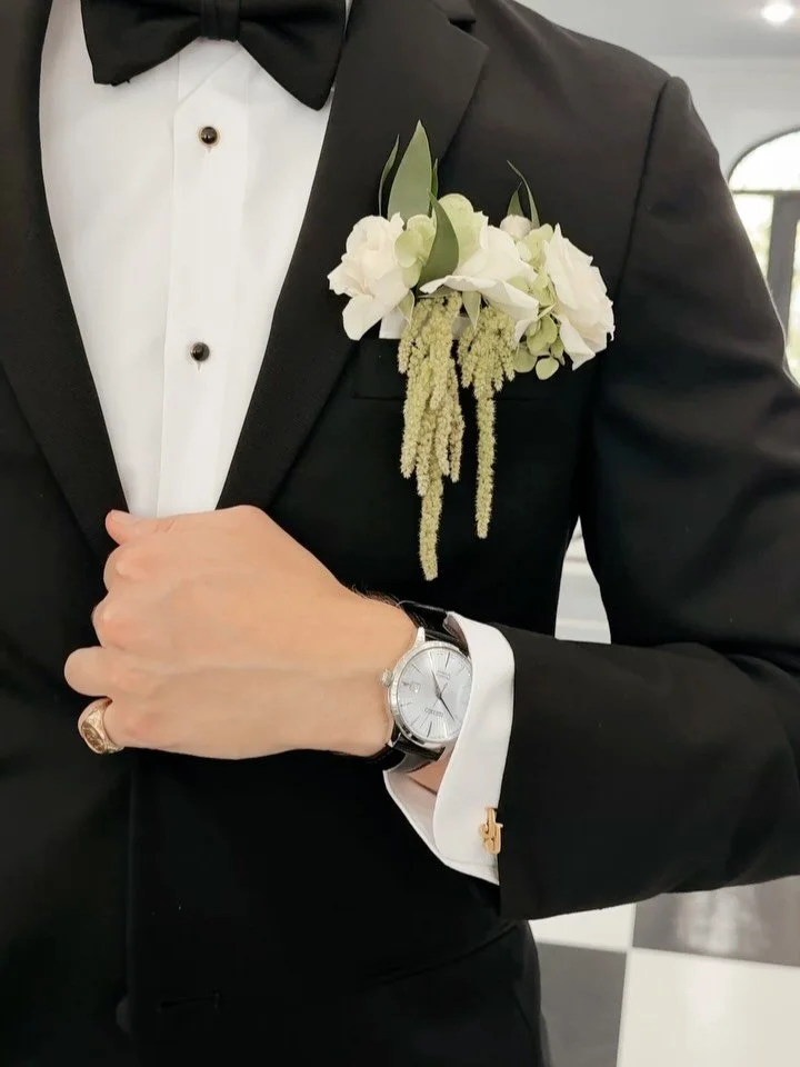 bts from my iphone of a+j&rsquo;s wedding on Friday 🌿🕊️ everything was so magical!

Special thanks to the videos @samfronkmedia 

#dallaswedding #fortworthwedding #centraltexasweddings #texaswedding #realwedding #fallwedding #winterwedding #springw