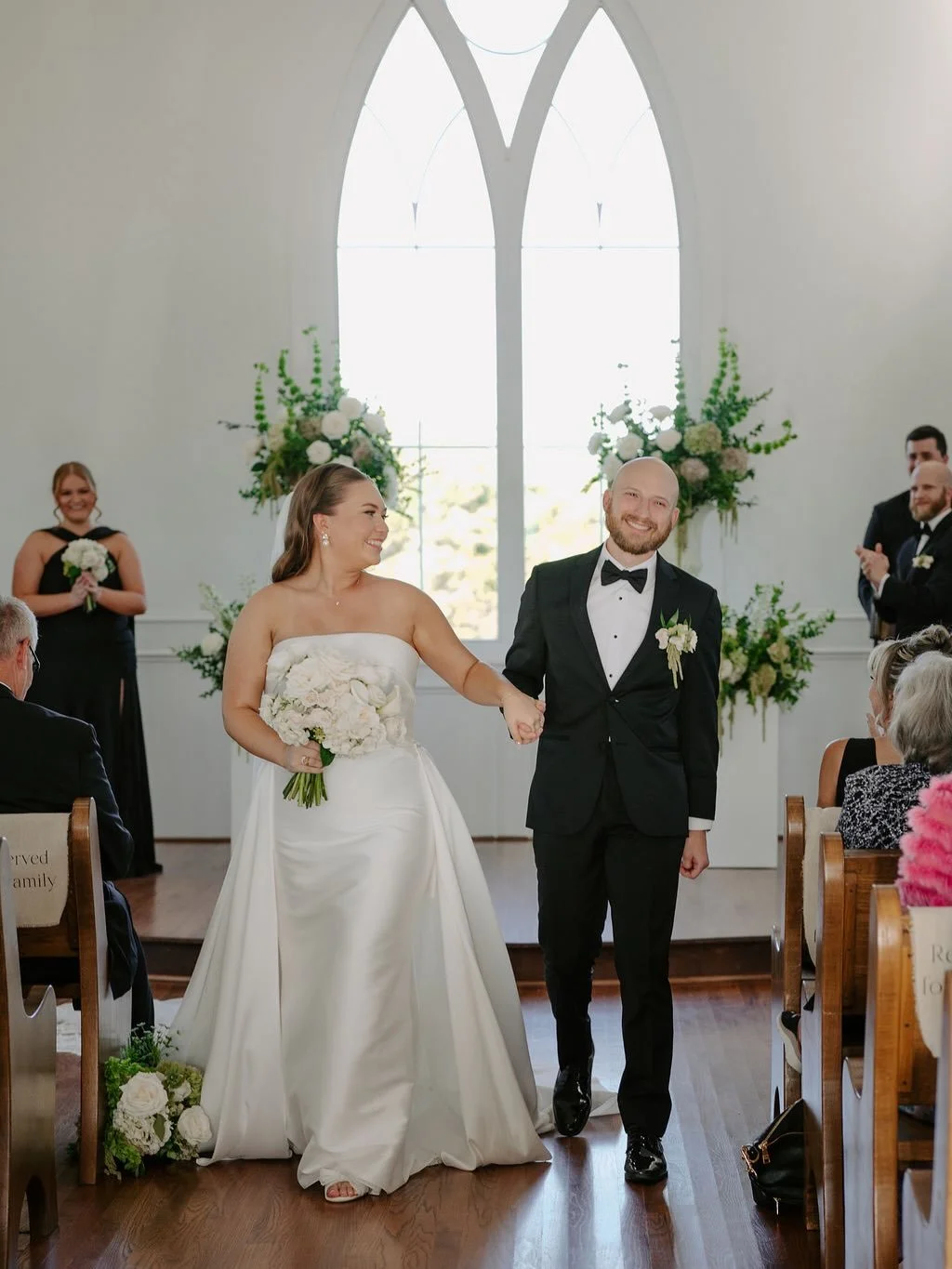 Hellooooo June! ☀️ happy to see ya 🙂&zwj;↕️ reminiscing over this beauty of a wedding 🌿🦢🕊️🥂

Dallas wedding fort worth wedding central Texas weddings Texas wedding styled shoot styled wedding wedding fall wedding winter wedding spring wedding su
