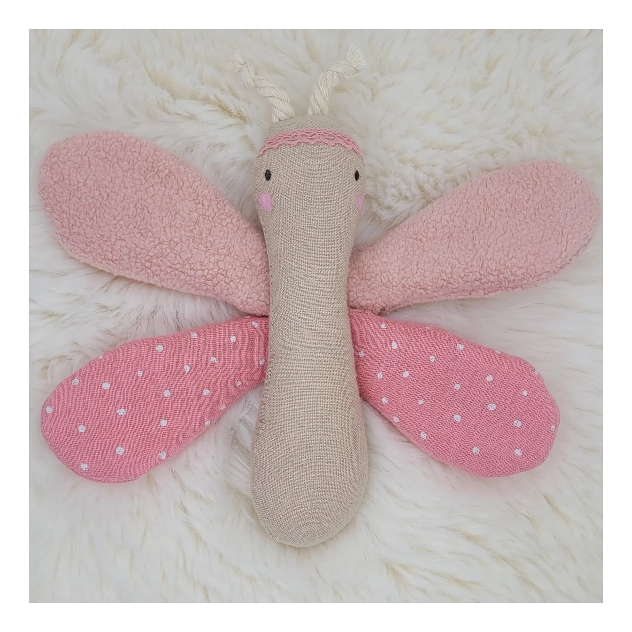 Schmetterling Rassel