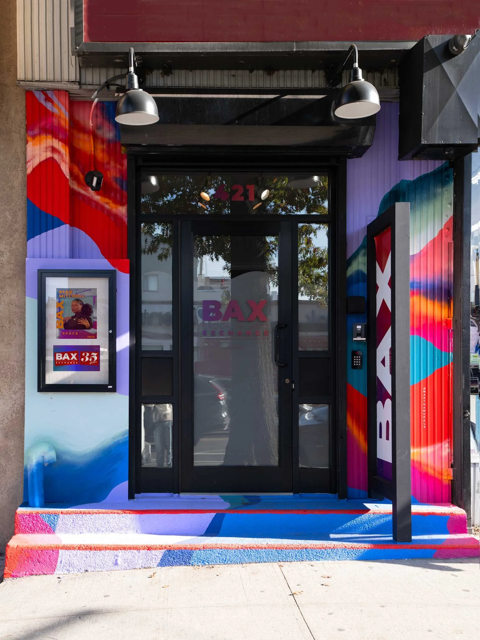 Colourful-abstract-entrance-mural.jpg