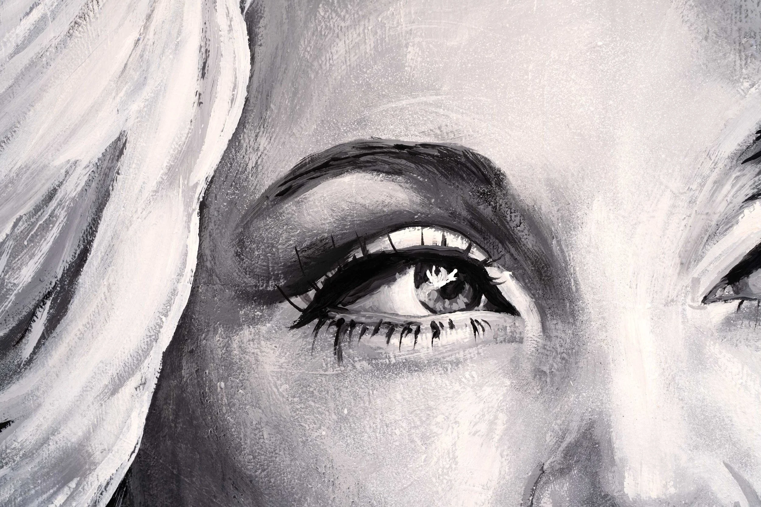 Dolly-close-up-of-eye-hand-painted.jpg