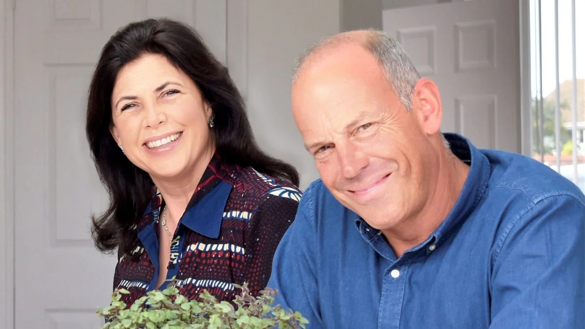 Kirstie & Phil's Love It or List It — Raise the Roof Productions