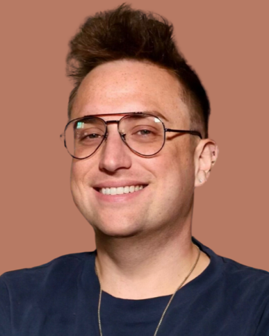 Male therapist providing psychodynamic and LGBTQ+ affirming care