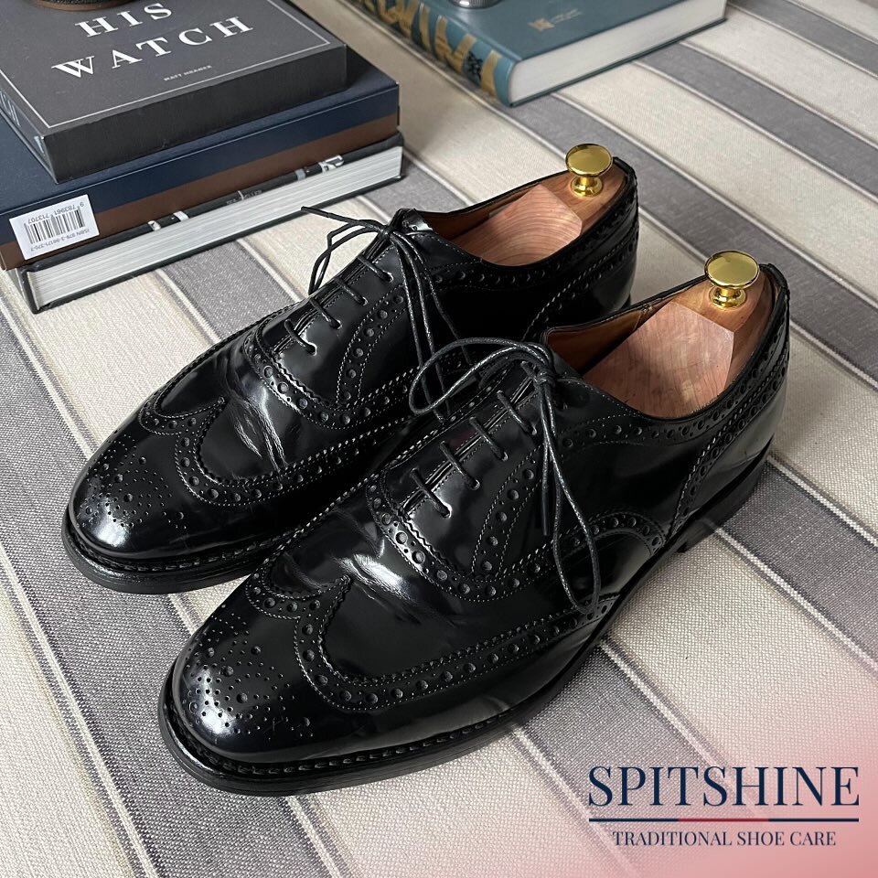 Our client&rsquo;s @churchs brogues are looking fantastic after a comprehensive service in the workshop. Swipe ➡️ for BEFORE.

Exclusively using @saphir_medailledor 

#shoeshine #spitshine #shoecare #churchsicons #churchs #shoerestoration #shoes #sho