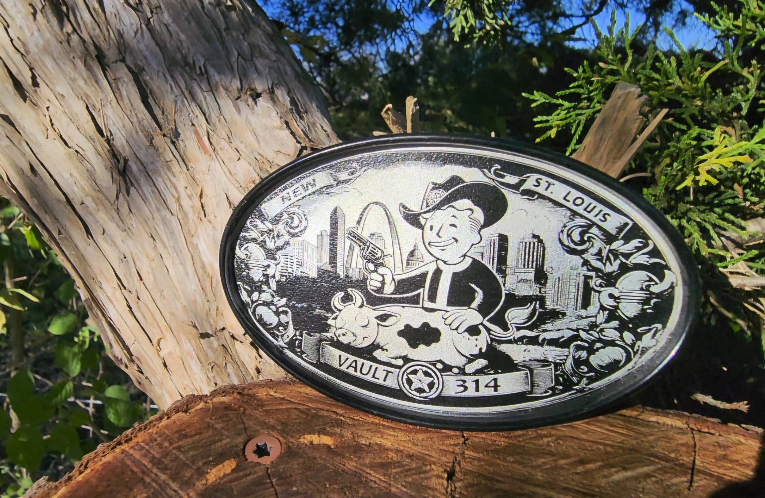 Fallout buckle sale image.jpg