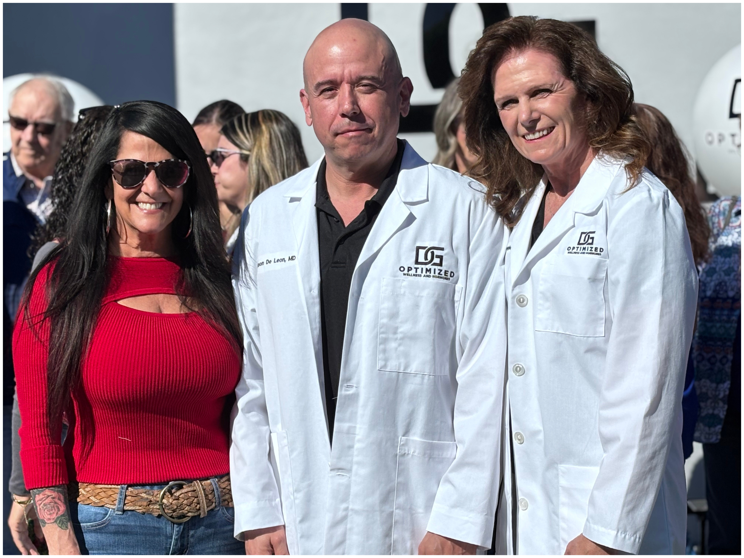 Dr. De Leon and Dr. Gillespie and guest.