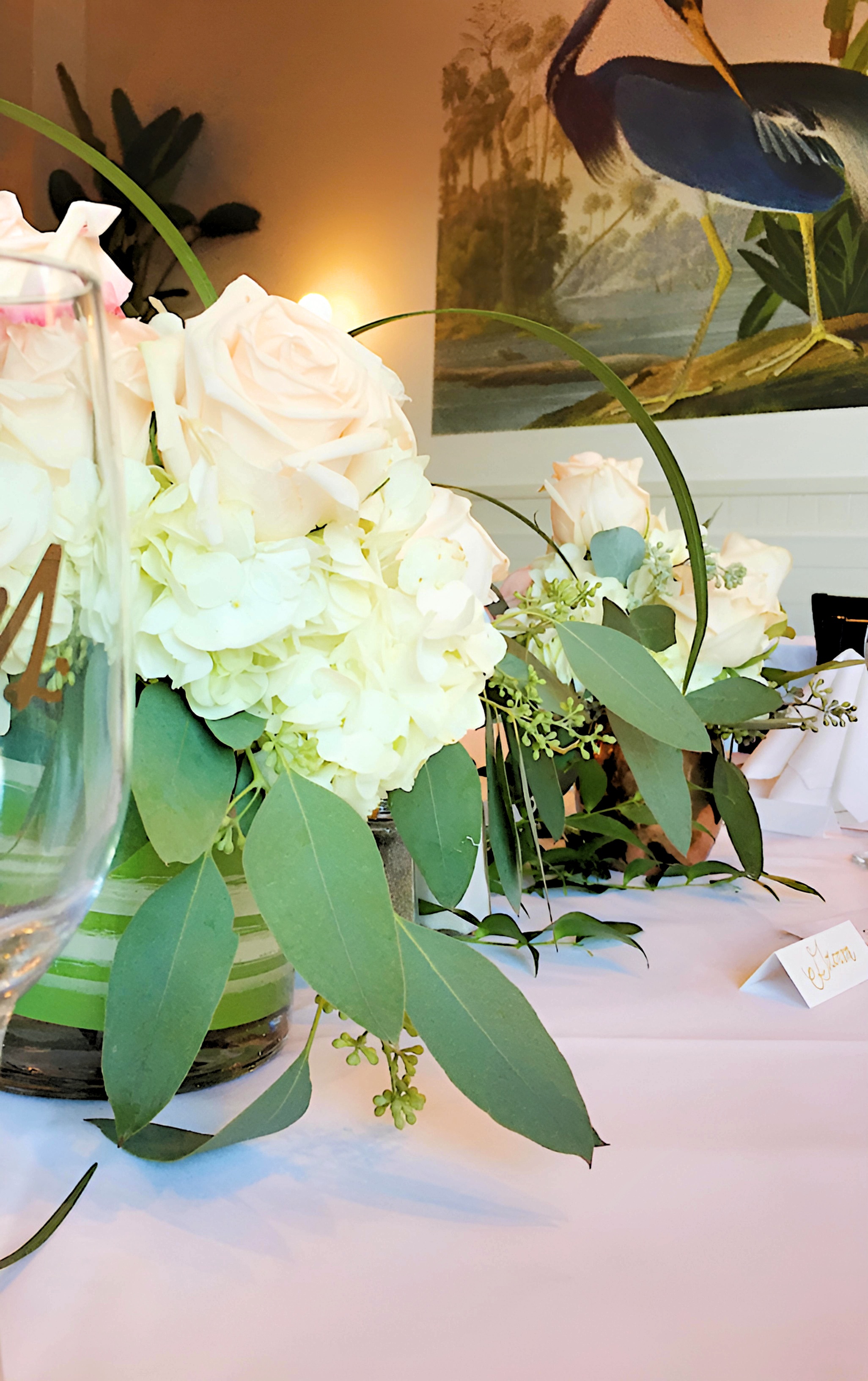 eliza-event-florals-centerpiece.png