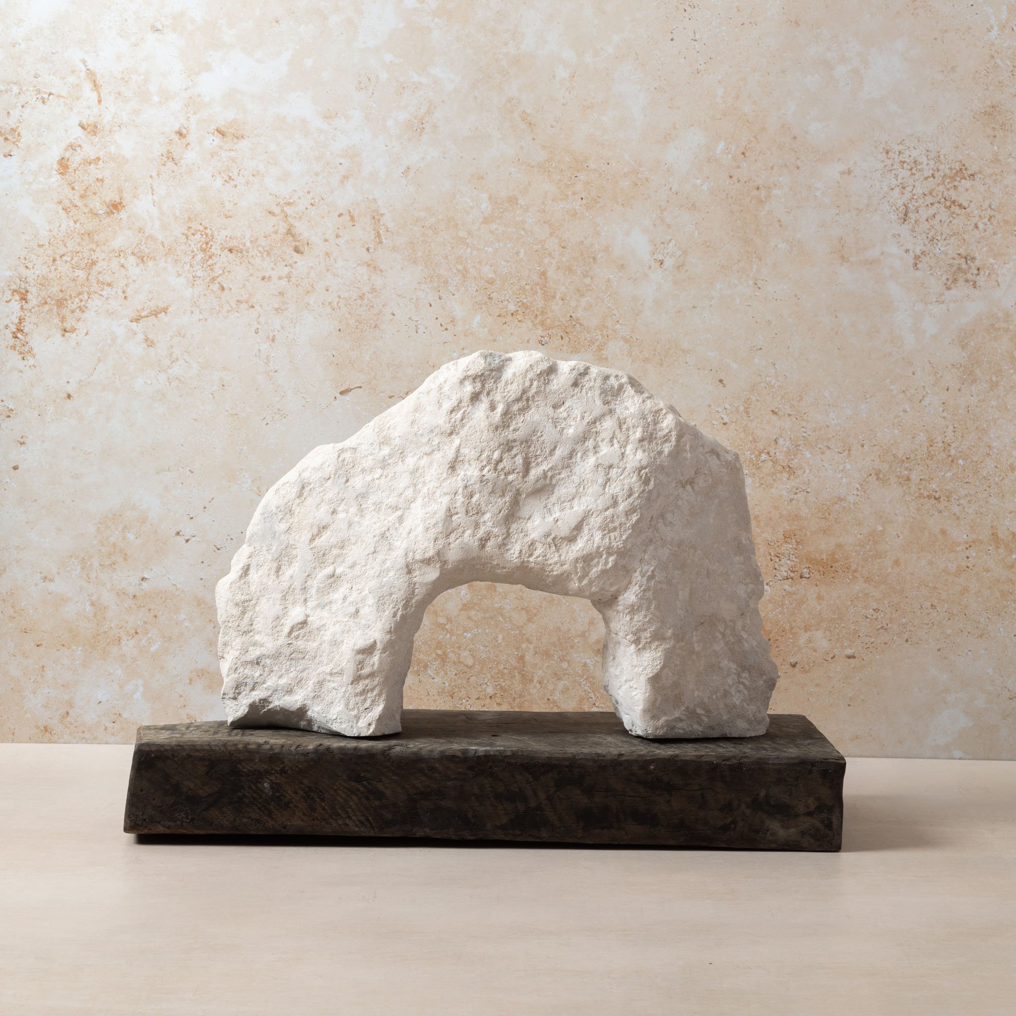 -A NEW TRIBE AMBERLEY STONE DURDLE DOOR SCULPTURE 03.jpg