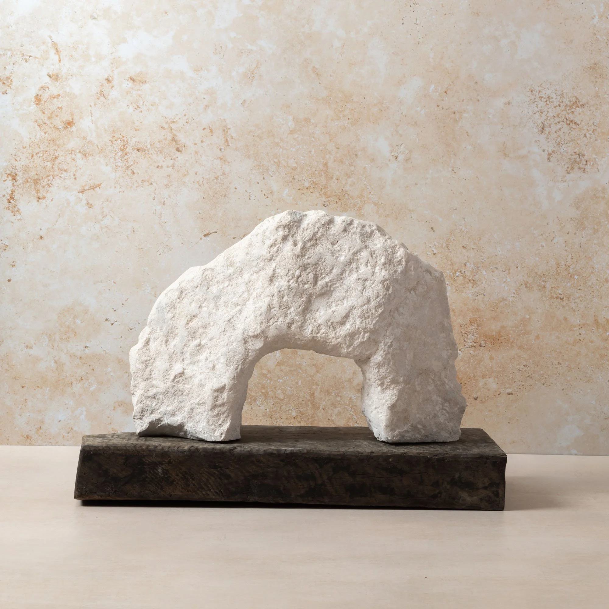 -A NEW TRIBE AMBERLEY STONE DURDLE DOOR SCULPTURE 03.jpg