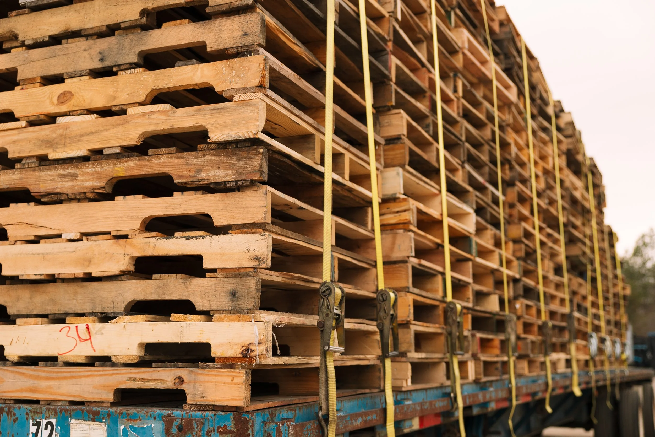 Palletops Services — Bob's Pallets