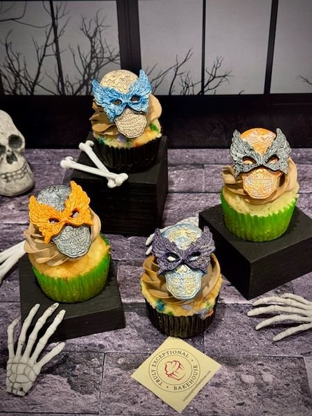 Haunted masks cupcakes.jpg