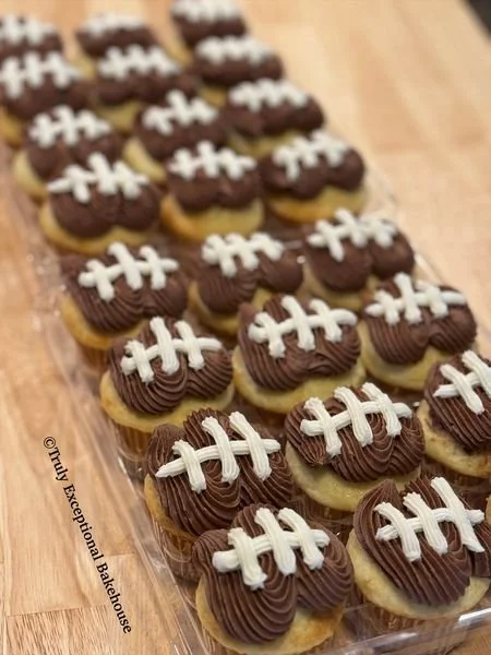 footballs.JPG