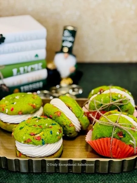 st pattys whoopie pies 1.jpg