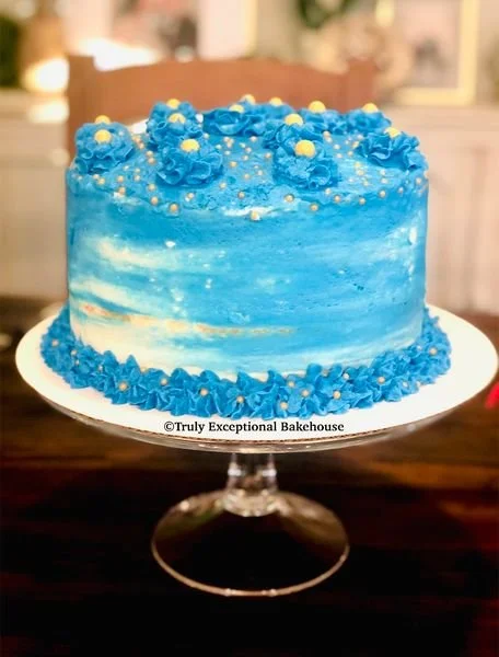 Pinata cake stand.jpg