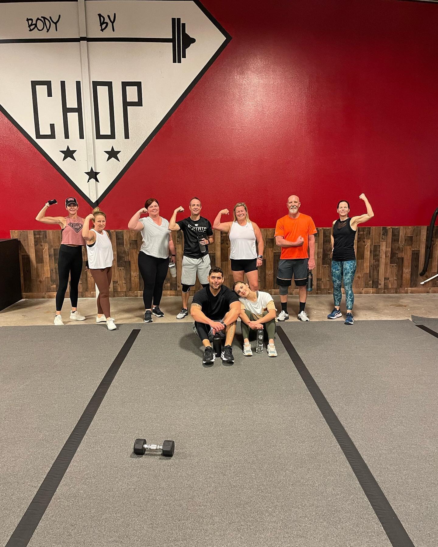 Never miss a Monday 💪🏿💪🏿💯💯 

We grind hard, 💪🏿💪🏿🔥🔥 #bodybychop #bodybydre #bodybychizz #bodybylyndz #fitness #fitnessmotivation #fitfam #family #blessed #bestgymintown #aledo #texas #arkansas #gymlife  #2024