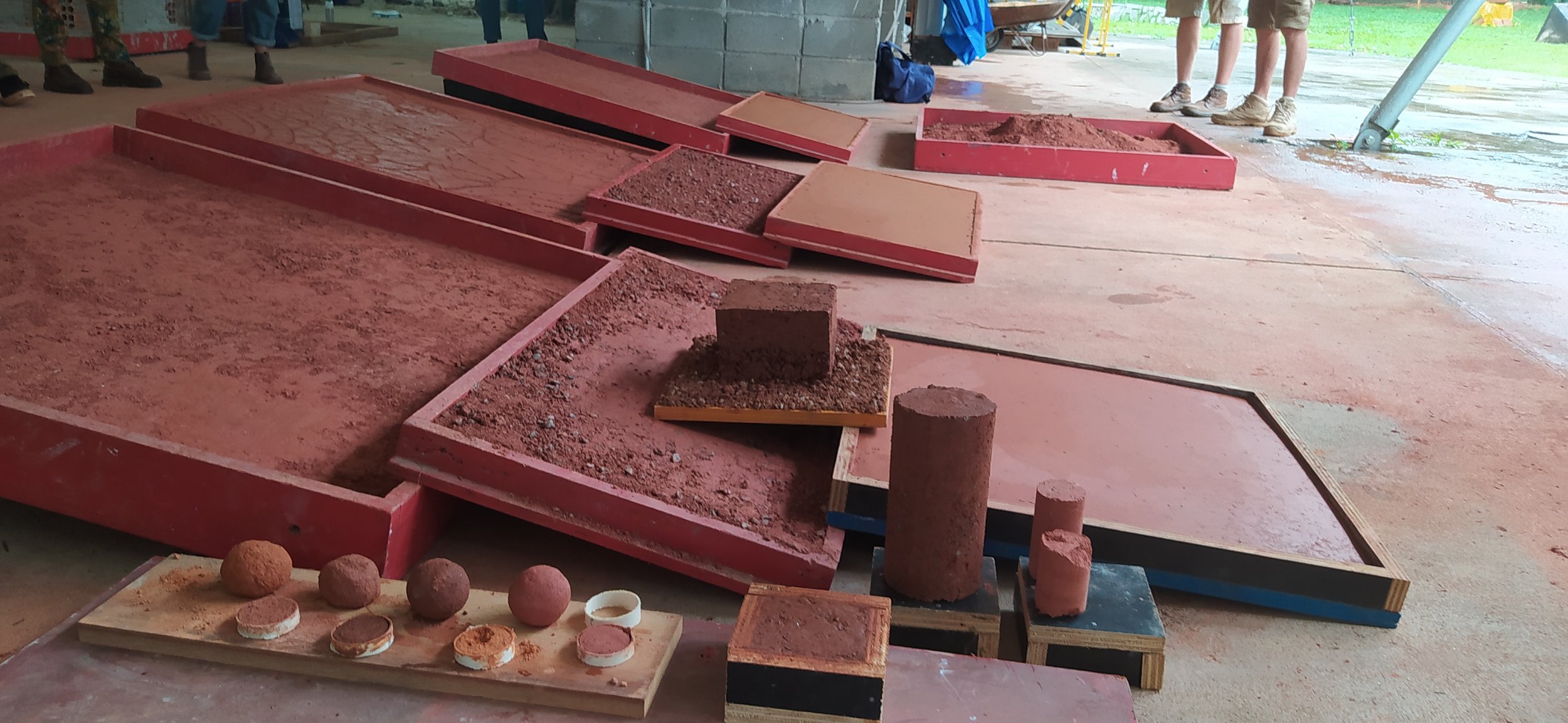 Earthen Floor workshop, Brazil