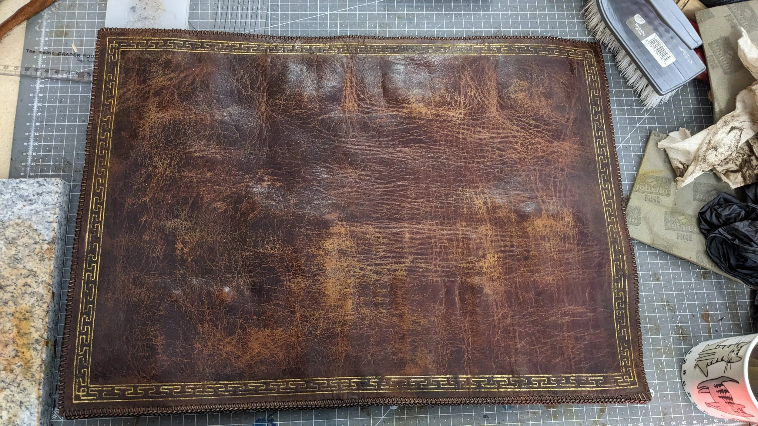 Alan Brooker Drapes, medical tool roll reverse 'Gladiator II'