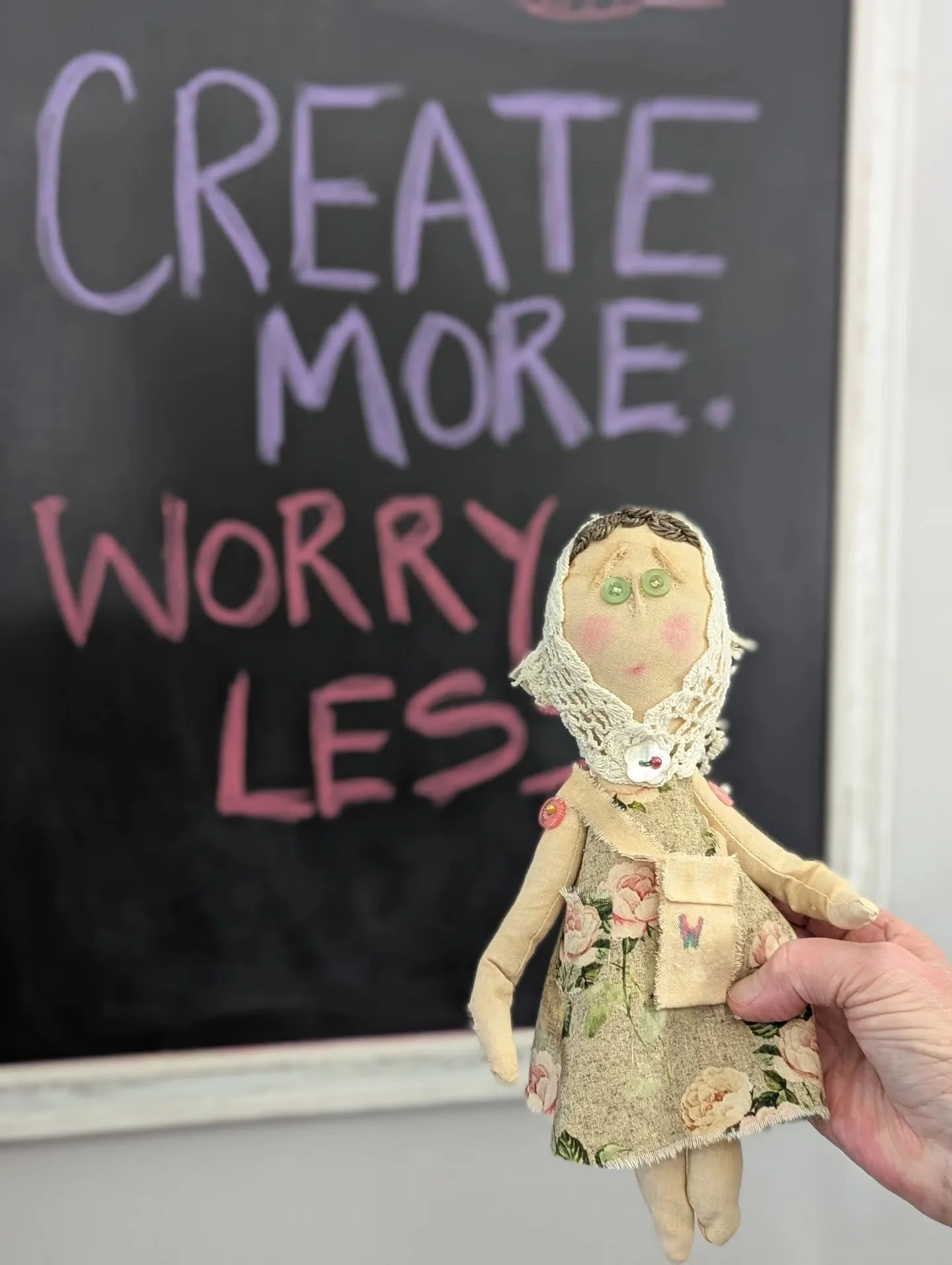 🥰 One of the ridiculously cute Worry Dolls from yesterday's workshop. 

Here's what I heard throughout the day that made my heart sing: 

💕 I can't believe I sewed this because I haven't sewn anything on a machine since I was 13!

💕 What a relaxin