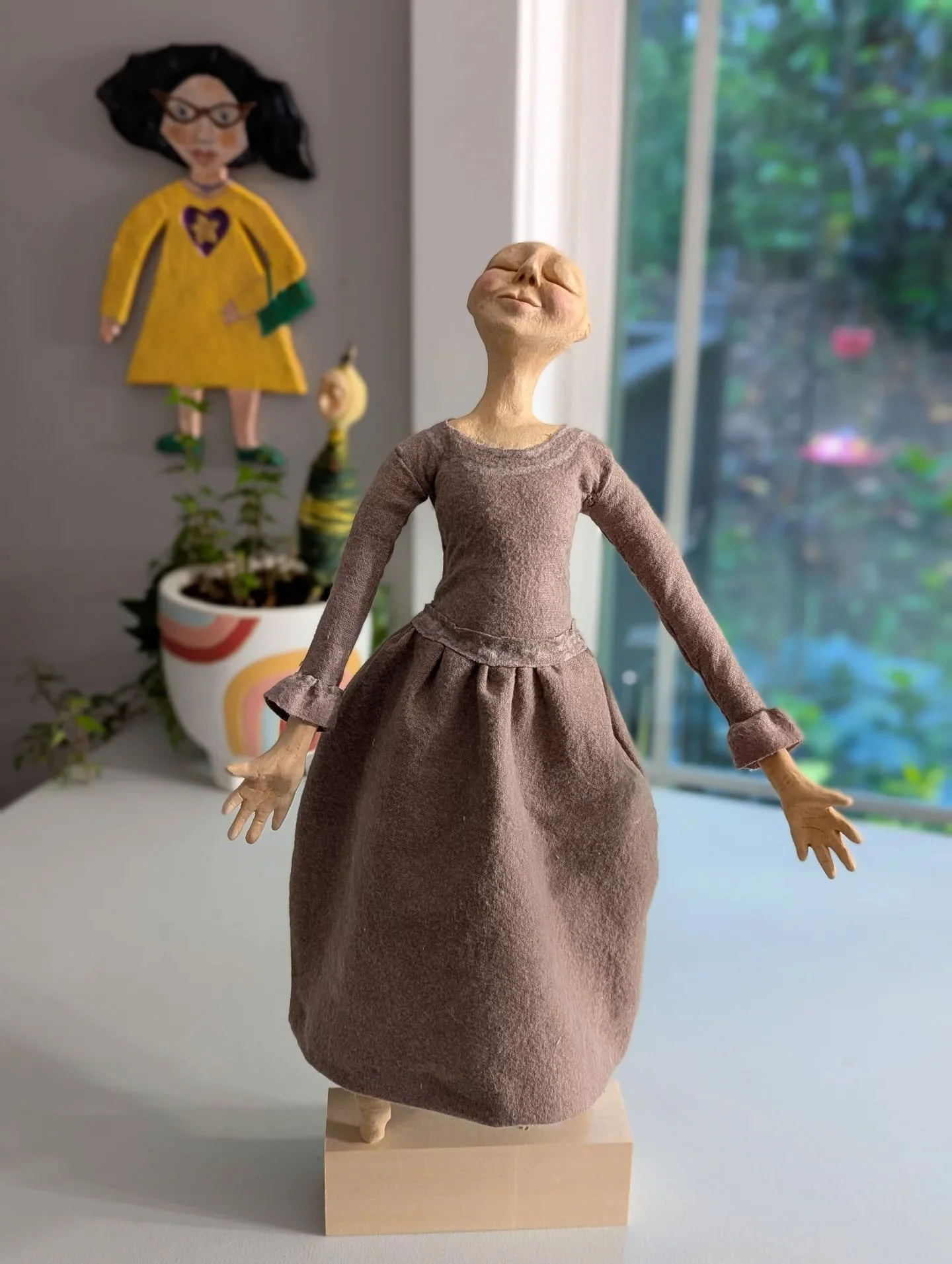 🚨 Breaking News! 

After THREE years, this little gal finally got dressed. Yes, she's been standing around naked as a jaybird for soooo long! 

Clothes often feel tricky for me... deciding the what and the how. But I promised myself by the end of Sp