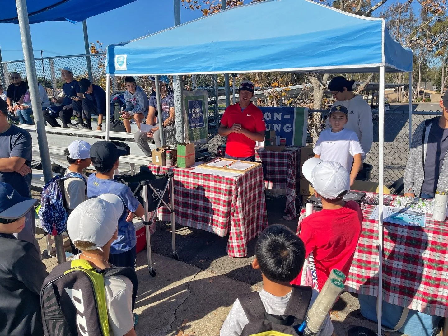 A few snaps and results from our last USTA tournament: Heart for Africa Special Event 📸

Boys&rsquo; 12 &amp; under singles flight A 
🥇Alex Lu 
🥈Arjun Meka 

Boys&rsquo; 12 &amp; under singles flight B 
🥇Alexander Song 
🥈Dylan Lavi 

Boys&rsquo;