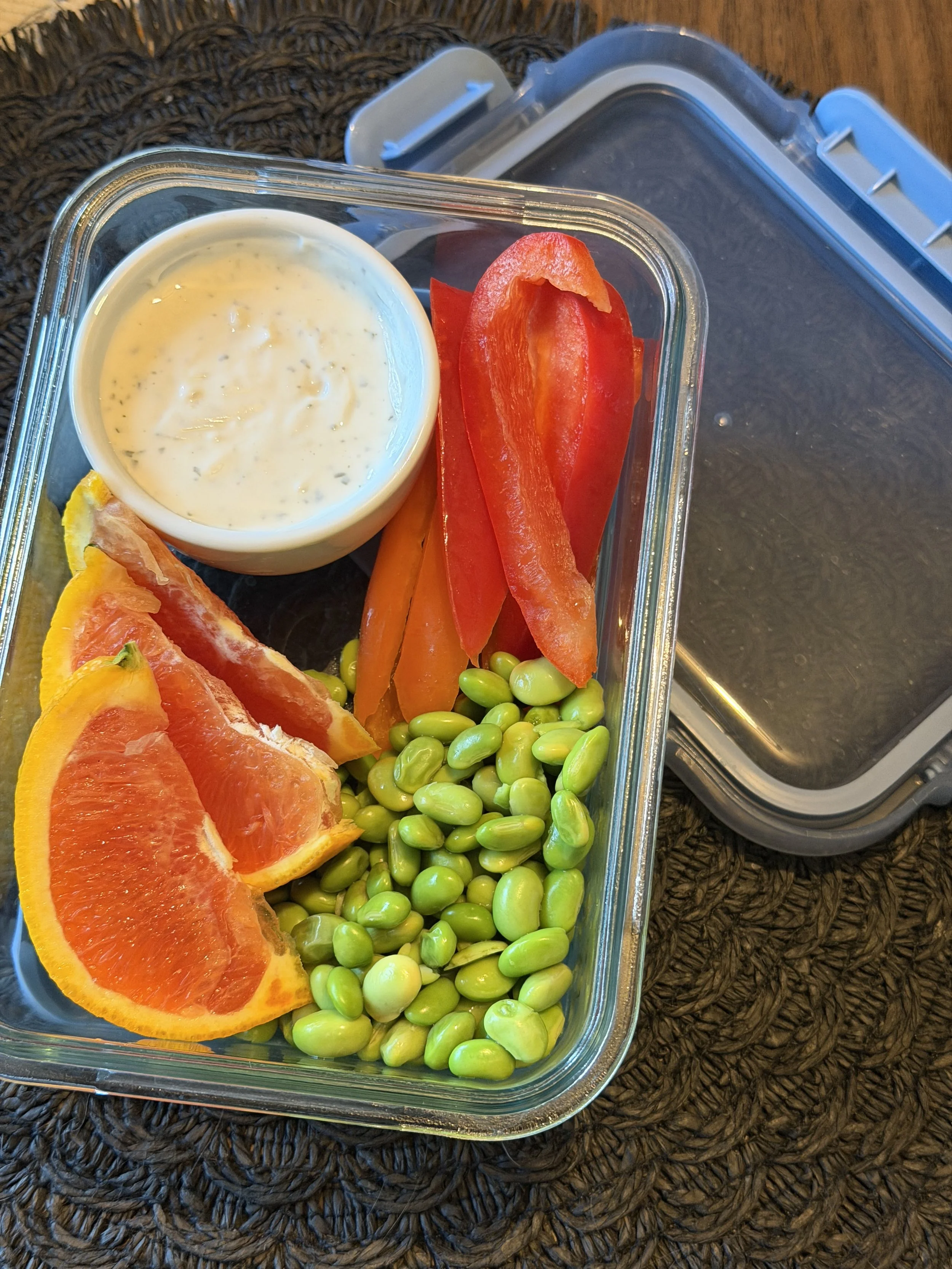 Edamame, Bell Pepper & Orange Snack Box